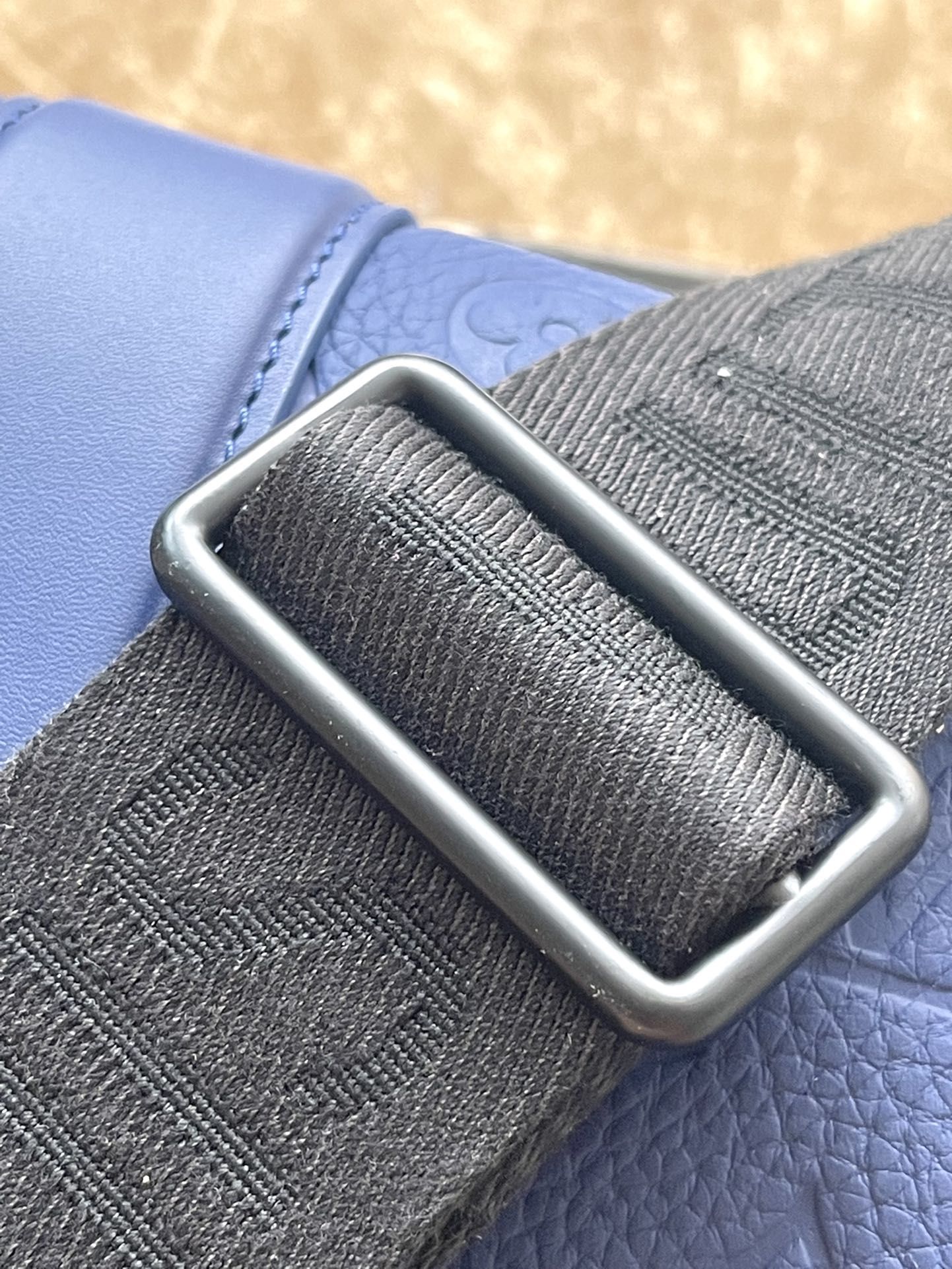LOUIS VUITTON S-CAPE MESSENGER 28 IN SAPPHIRE BLUE TAURILLON