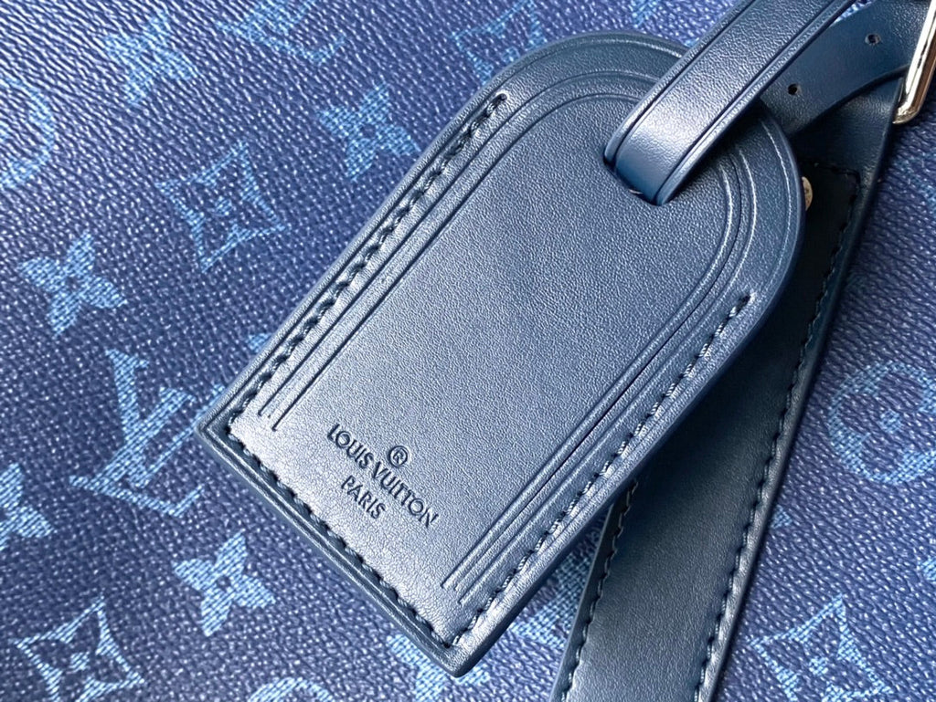 LOUIS VUITTON KEEPALL BANDOULIÈRE 55 IN NAVY GREEN MONOGRAM GRADIENT CANVAS
