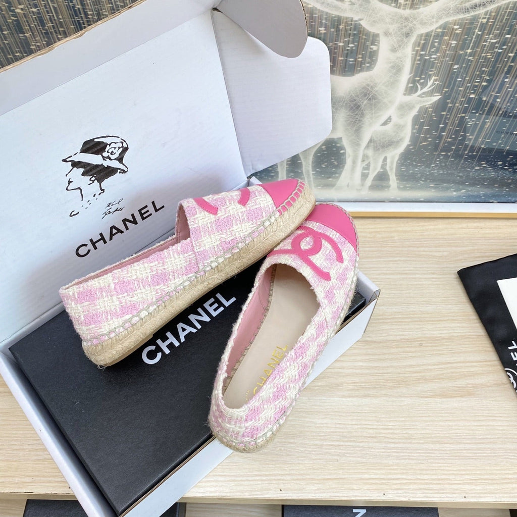 CHANEL ESPADRILLES PLATFORM IN PINK TWEED