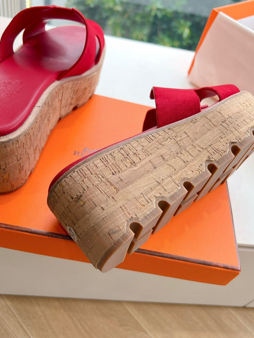HERMES EZE 65 SANDAL CHERRY SUEDE