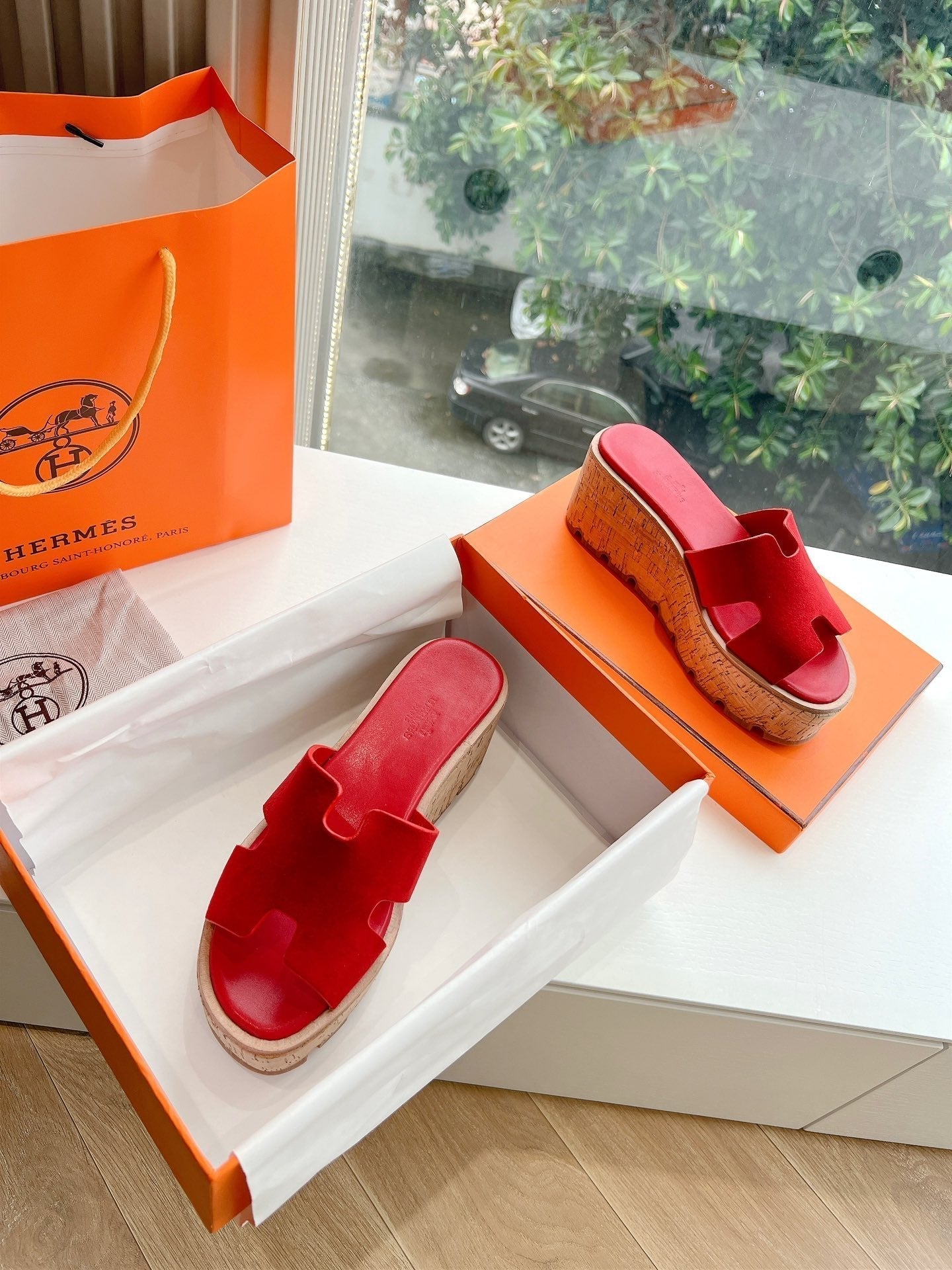 HERMES EZE 65 SANDAL CHERRY SUEDE