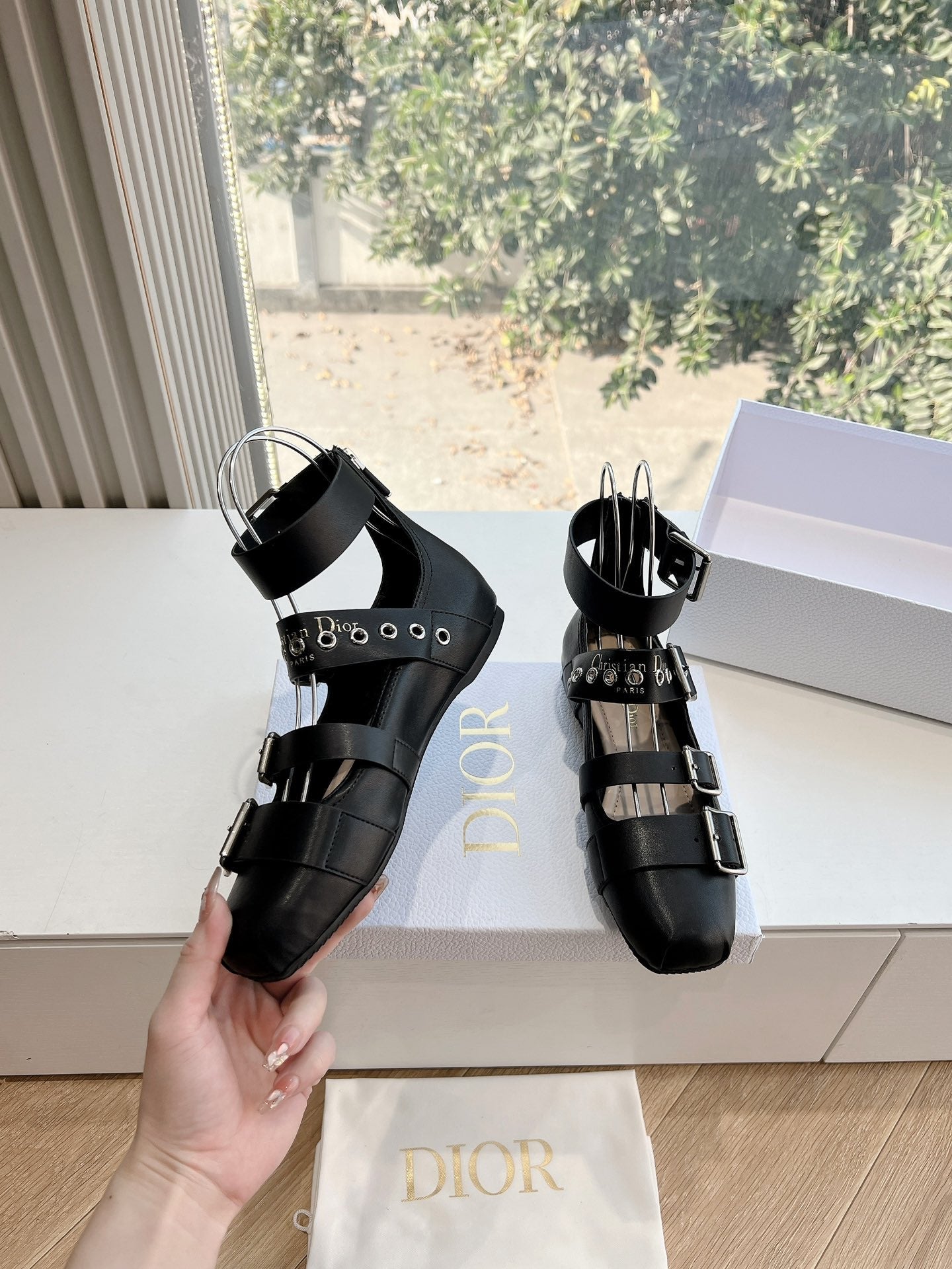 DIOR PUNK BALLET FLAT IN BLACK CALFSKIN