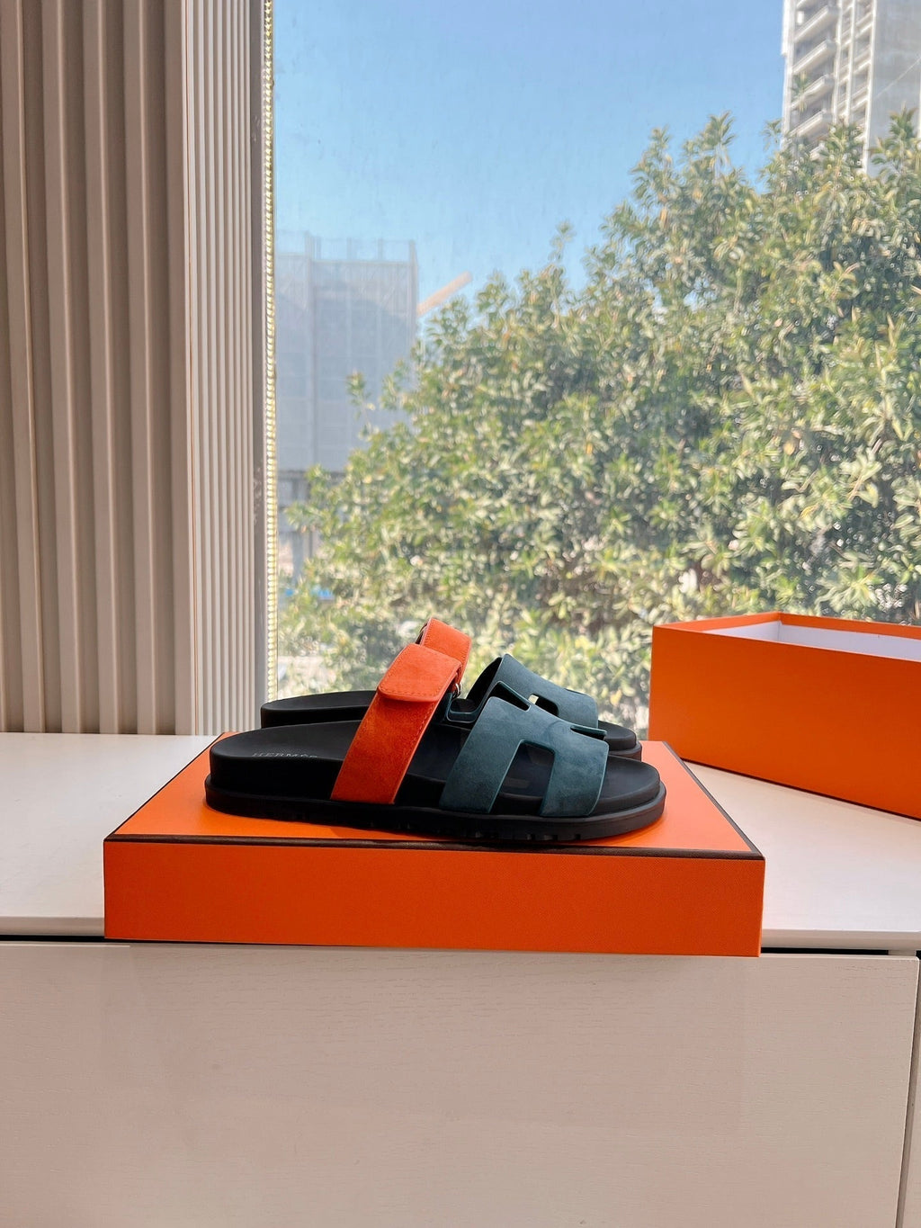 HERMES CHYPRE SANDAL IN TEAL GREEN MIX FIRE ORANGE SUEDE