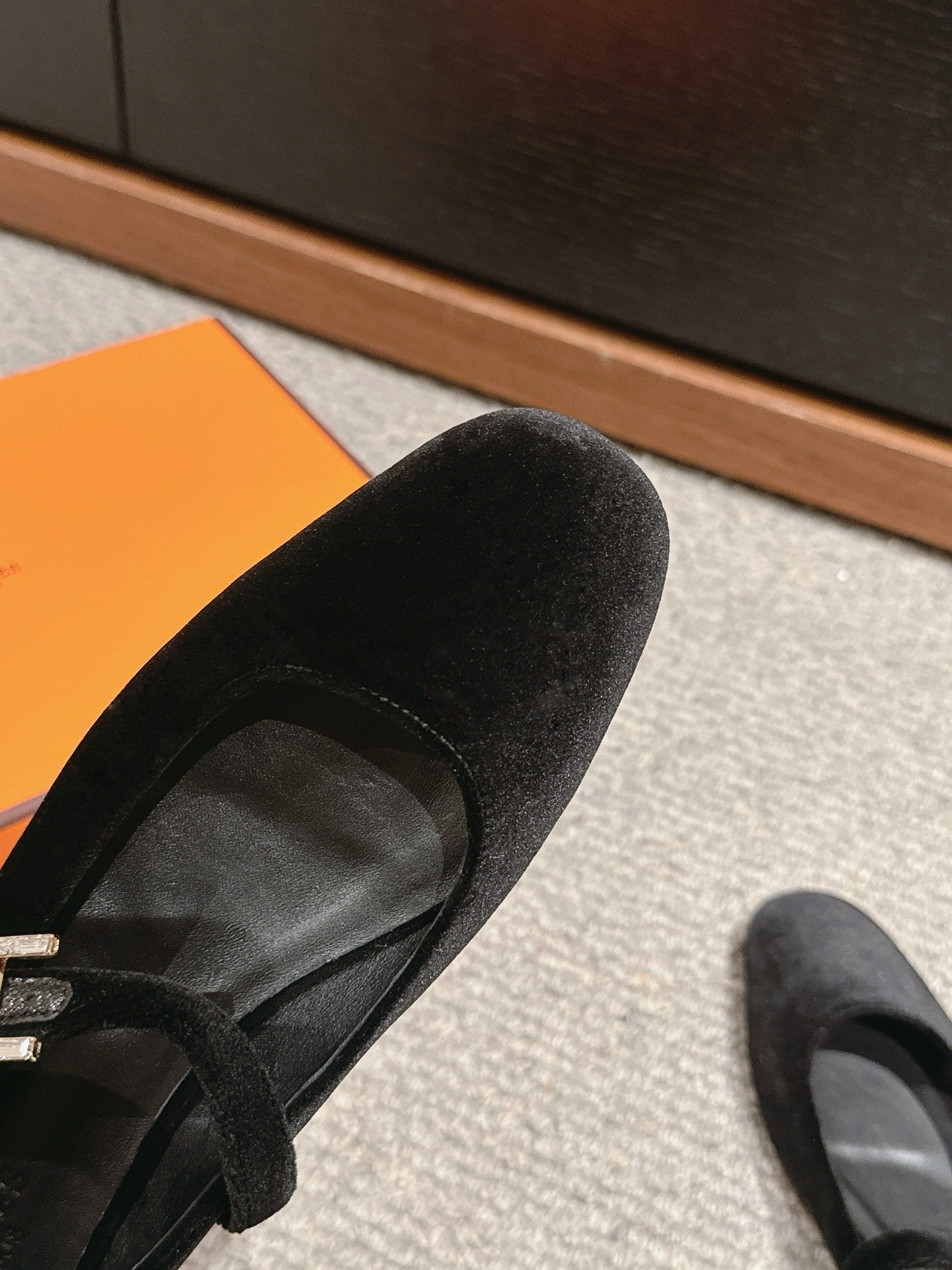 HERMES JANE BALLET FLAT BLACK VELVET