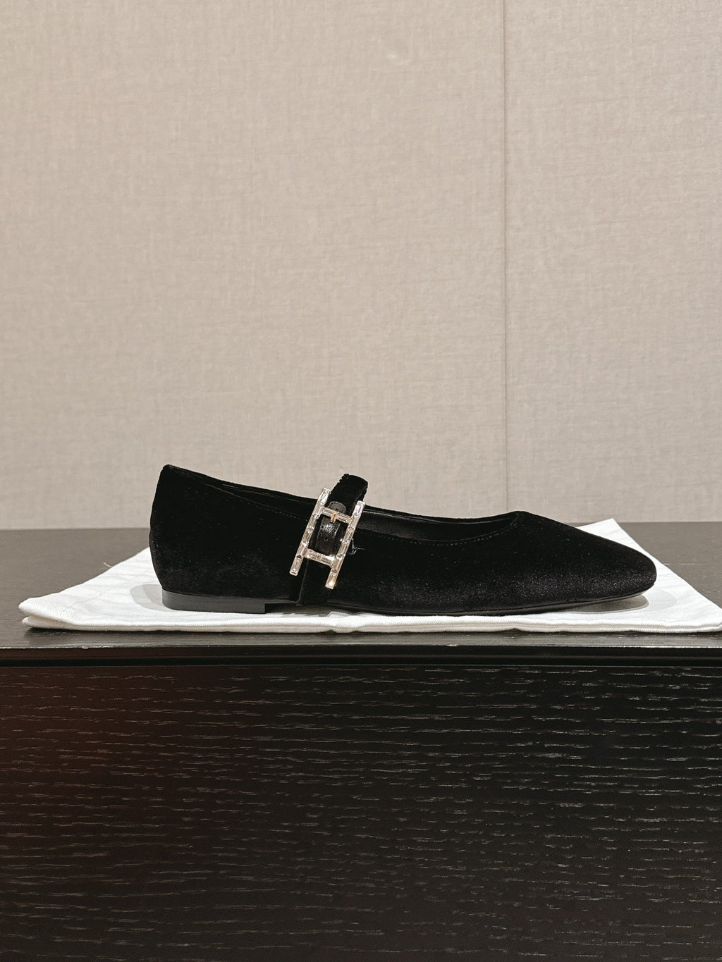 HERMES JANE BALLET FLAT BLACK VELVET