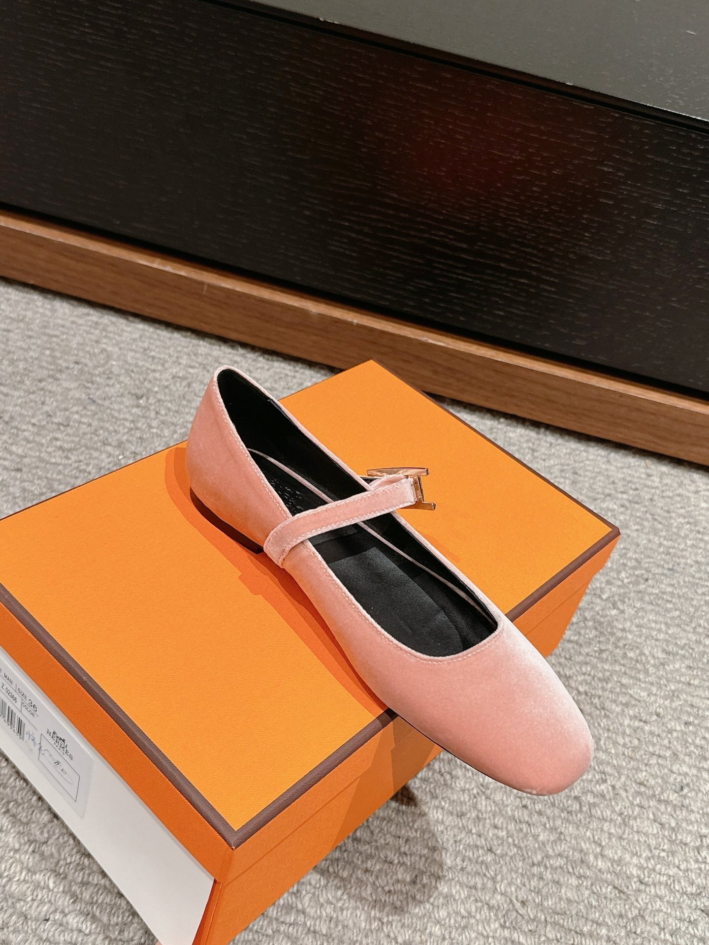 HERMES JANE BALLET FLAT PEACHY PINK VELVET