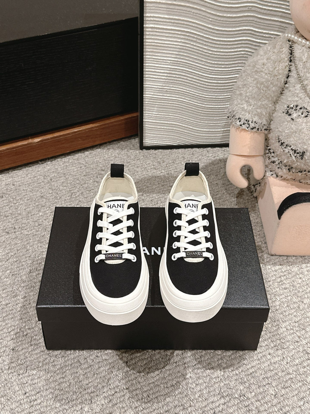 CHANEL LACE-UP SNEAKERS IN BLACK CANVAS