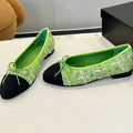 CHANEL BALLET FLATS IN EMERALD GREEN TWEED AND FABRIC