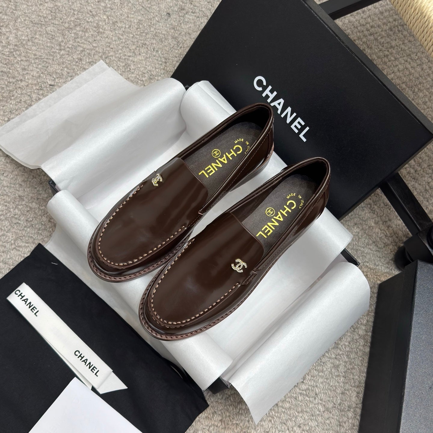 CHANEL 25C Moasins Chocolate Patent Leather