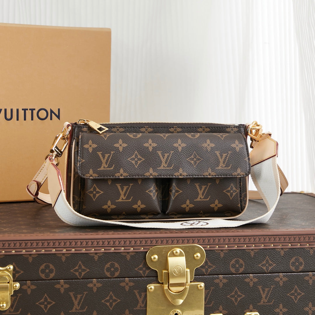 LOUIS VUITTON VIVACITÉ 25 IN BROWN MONOGRAM CANVAS GOLD HARDWARE