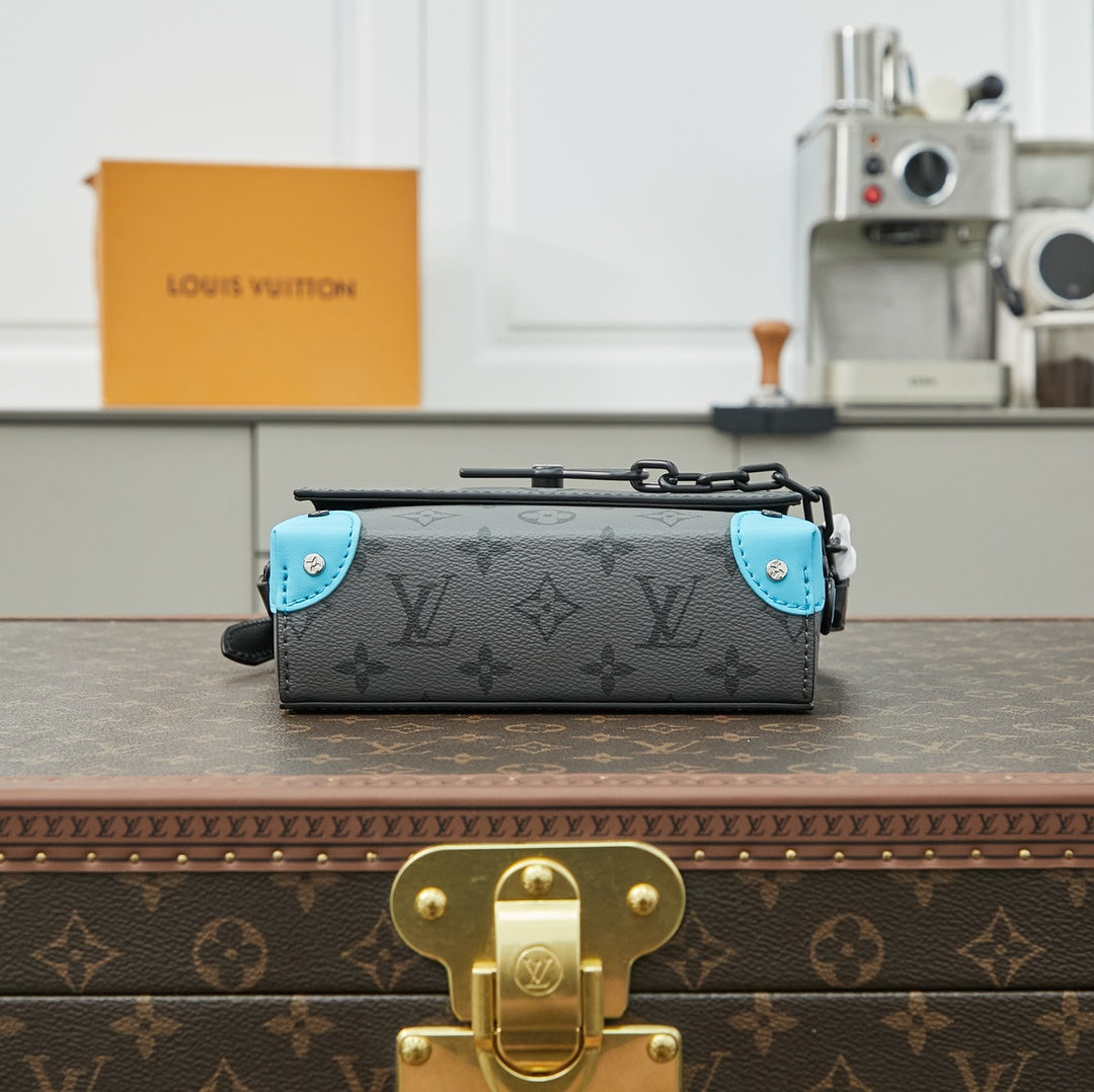 LOUIS VUITTON STEAMER 18 IN GUN METAL MONOGRAM ECLIPSE CANVAS MIX TURQUOISE CALFSKIN