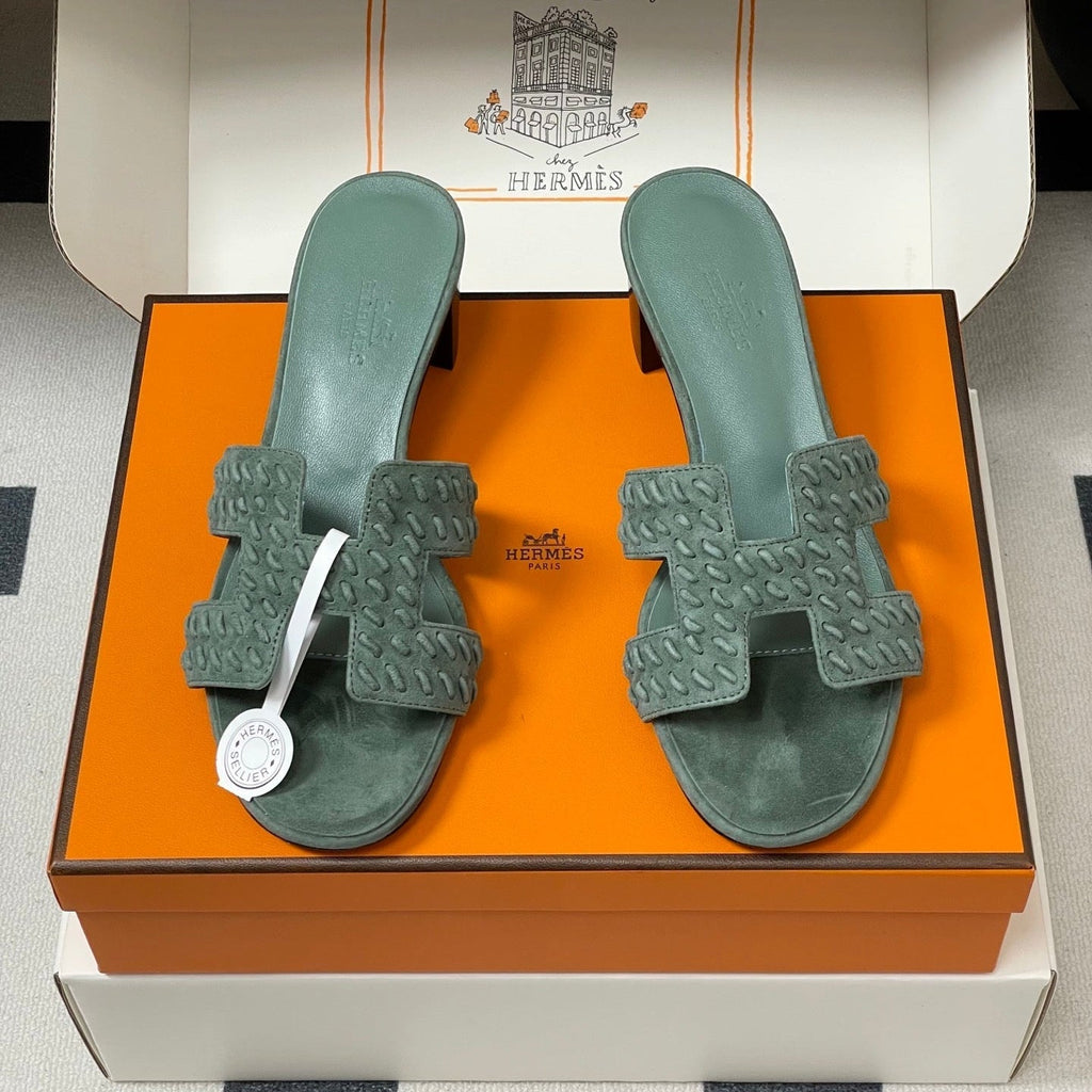 HERMES 25S ORAN HIGH‑HEEL SANDAL IN MUTED MINT GREEN SUEDE AND LAMBSKIN
