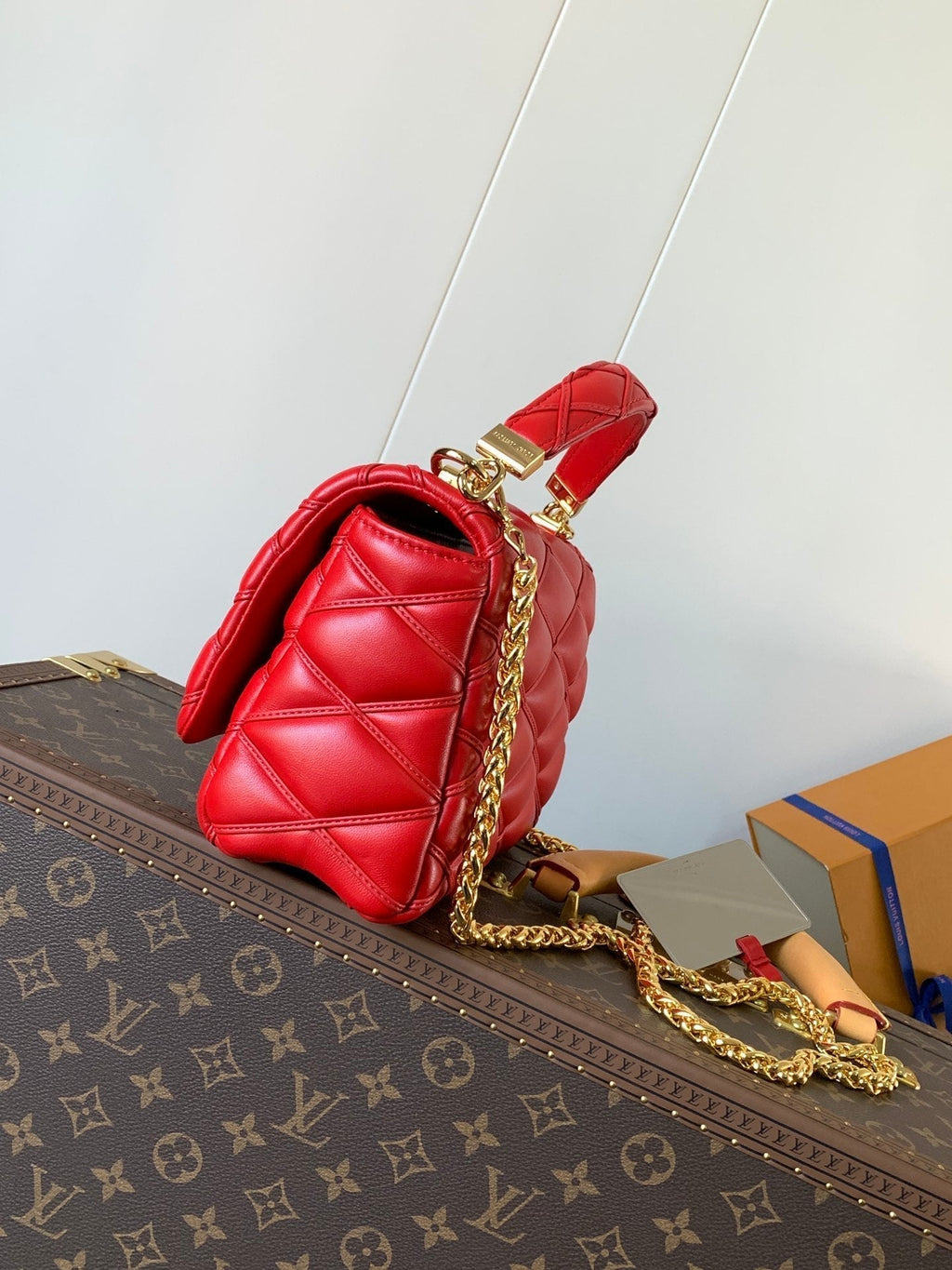 LOUIS VUITTON LV 25S GO-14 MM 23 IN CRIMSON RED QUILTED LAMBSKIN GOLD HARDWRE