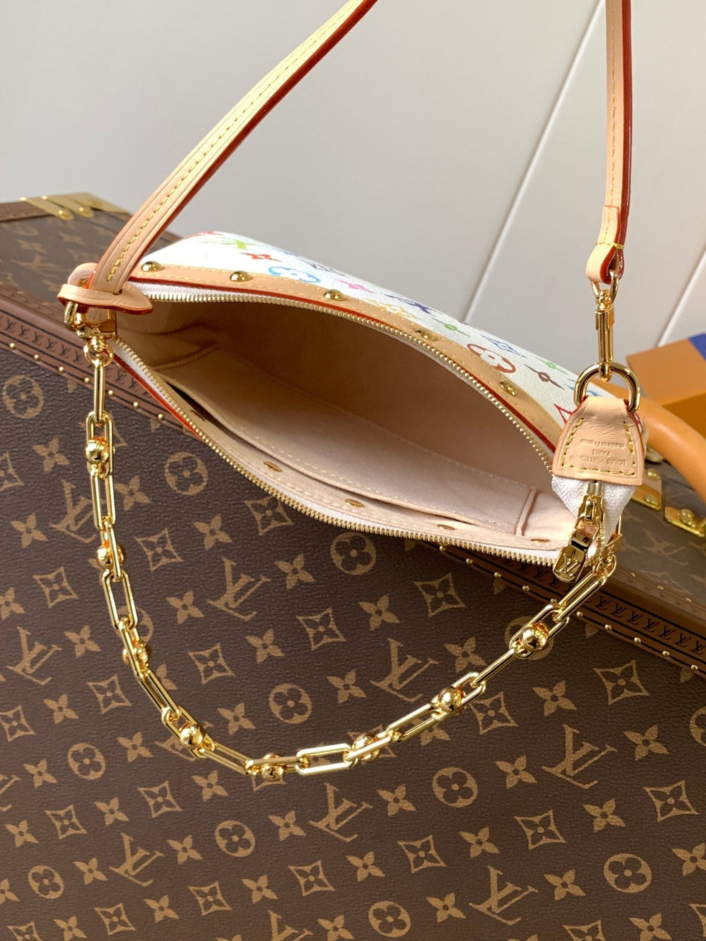 LOUIS VUITTON POCHETTE ACCESSOIRES BAG 22 IN MULTICOLOR MONOGRAM CANVAS AND COWHIDE