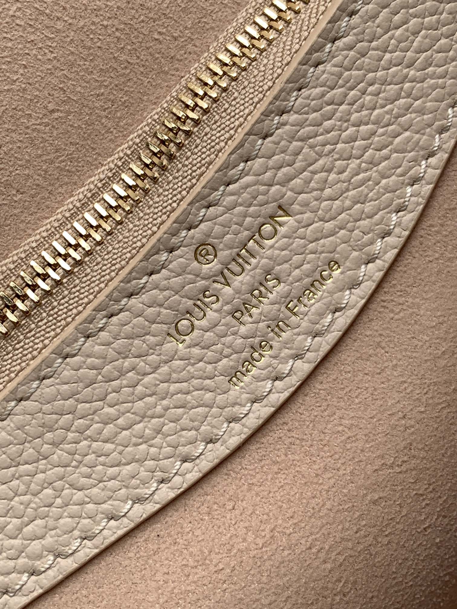 LOUIS VUITTON DIANE 23 IN LIGHT BEIGE MONOGRAM EMPREINTE LEATHER