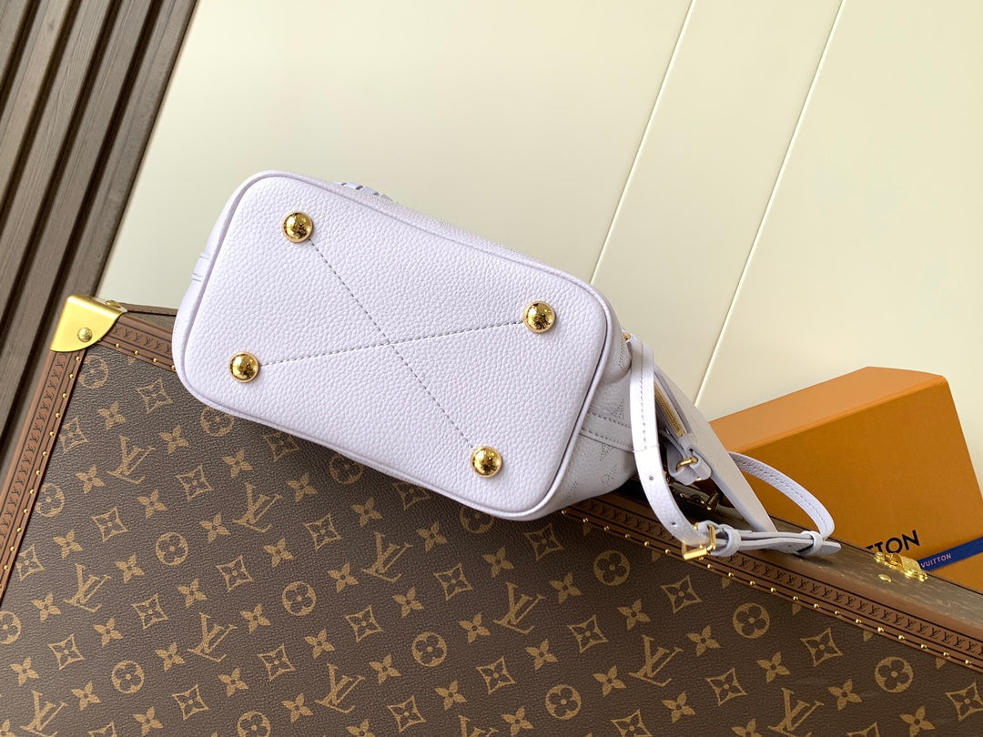 LOUIS VUITTON LV 25S BLOSSOM BAG 20 IN MISTY PURPLE CALFSKIN GOLD HARDWARE