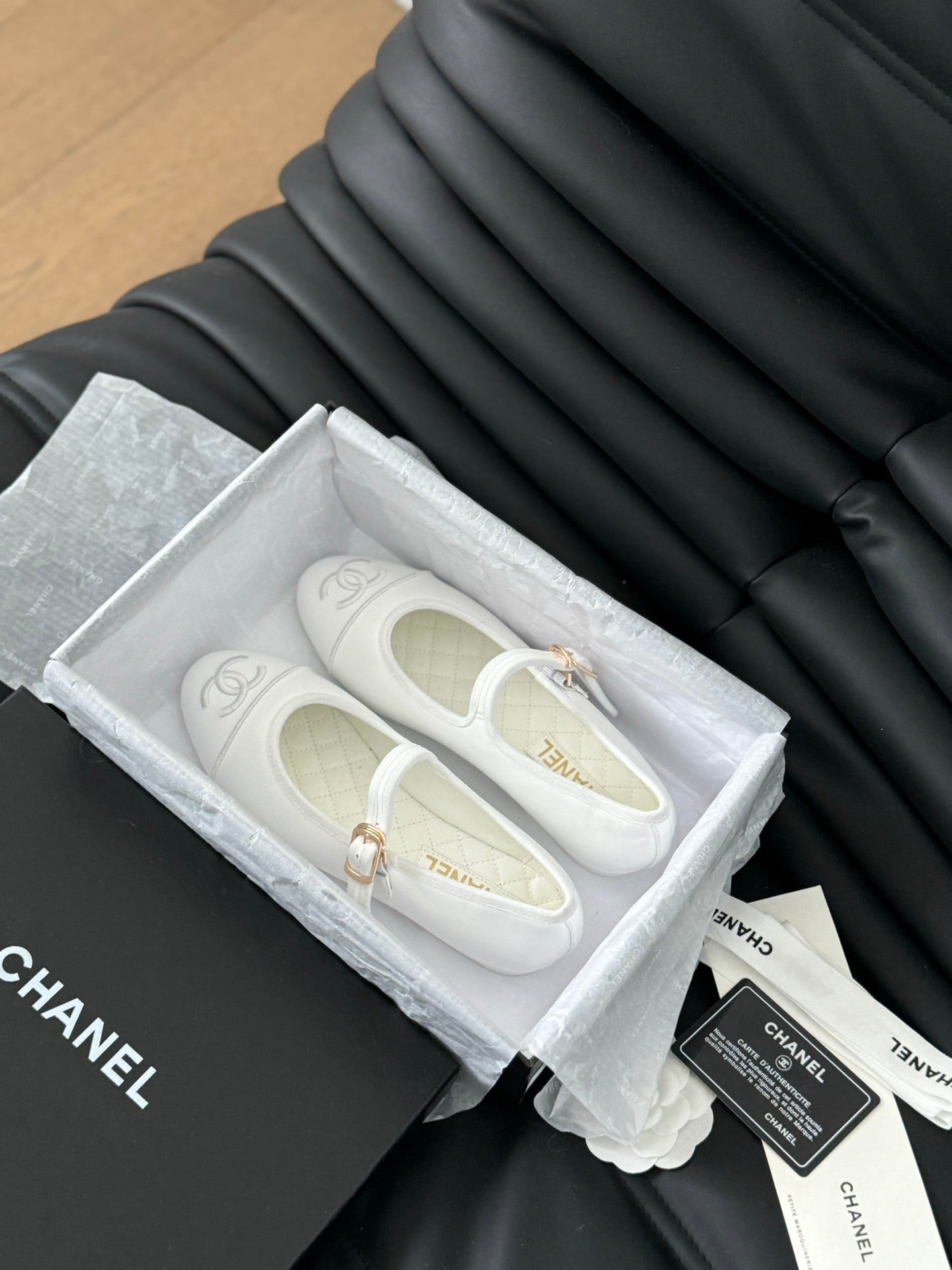 CHANEL MARY JANE SHOES IN WHITE LAMBSKIN