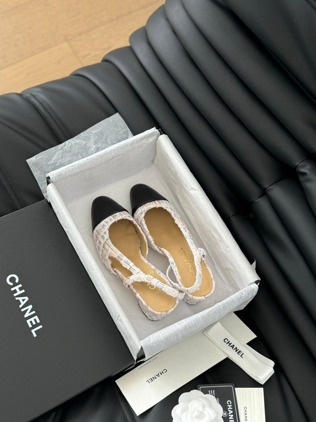 CHANEL HIGH SLINGBACK IN BEIGE TWEED AND BLACK LAMBSKIN