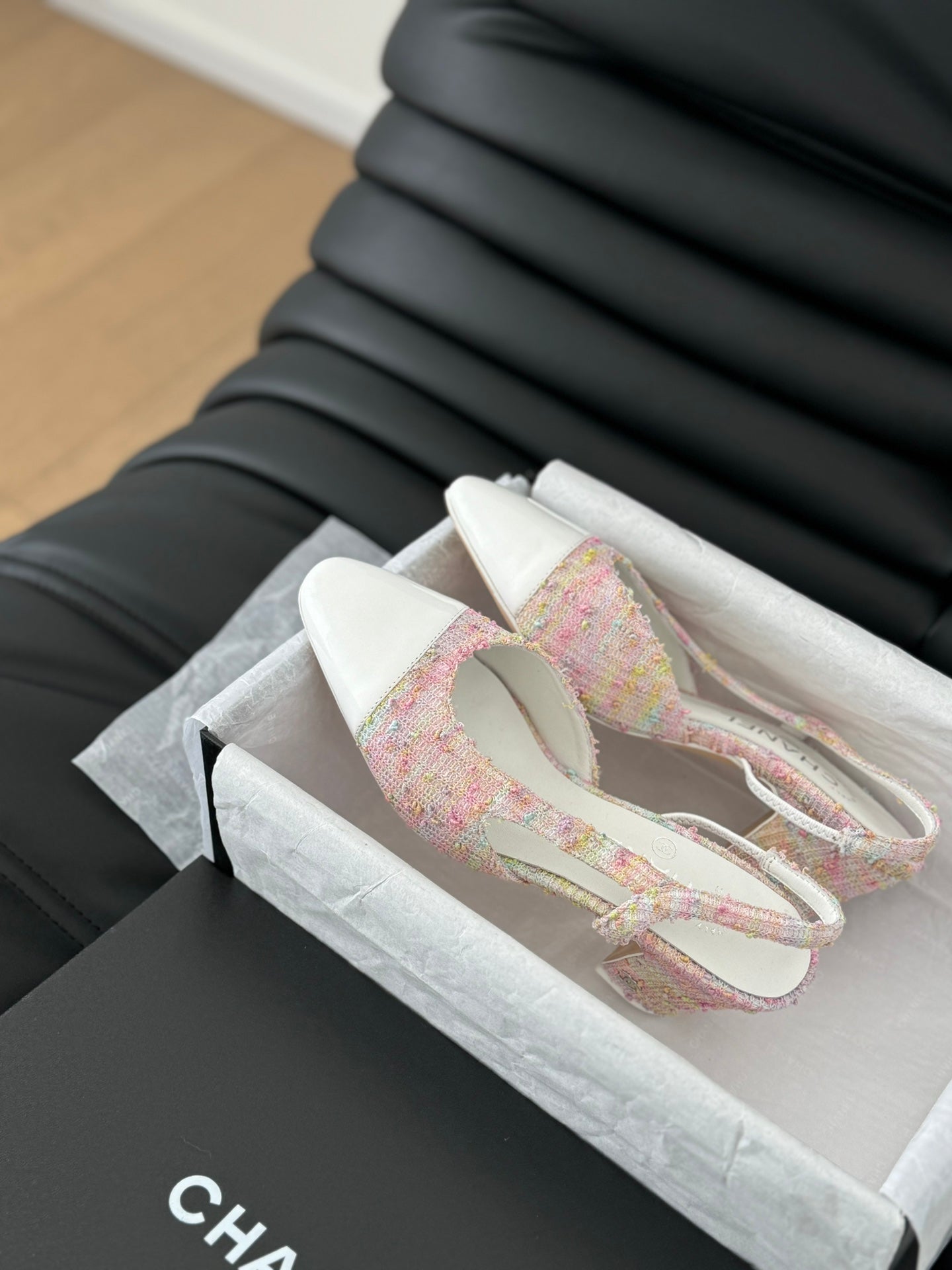 CHANEL HIGH SLINGBACK IN LIGHT PINK TWEED MIX WHITE LAMBSKIN