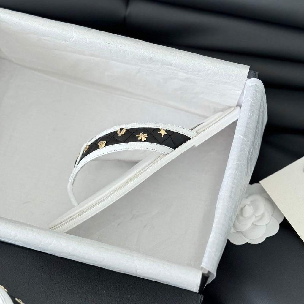 CHANEL Double C Thong Sandals Lambskin White Black