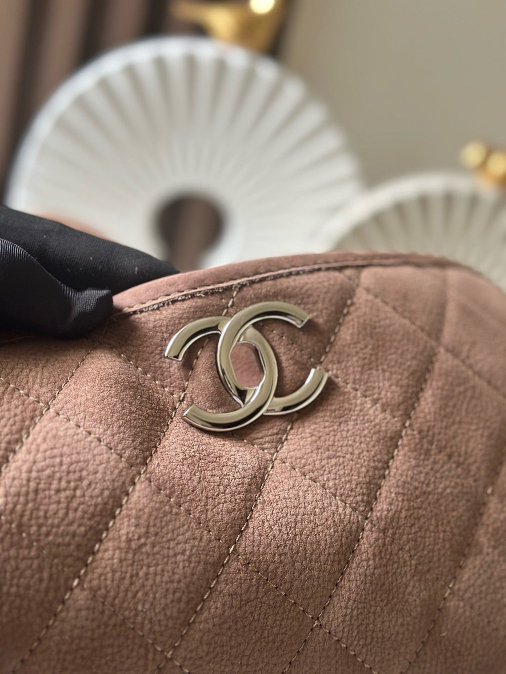 CHANEL 25S FLAP BAG 34 IN BROWN SUEDE