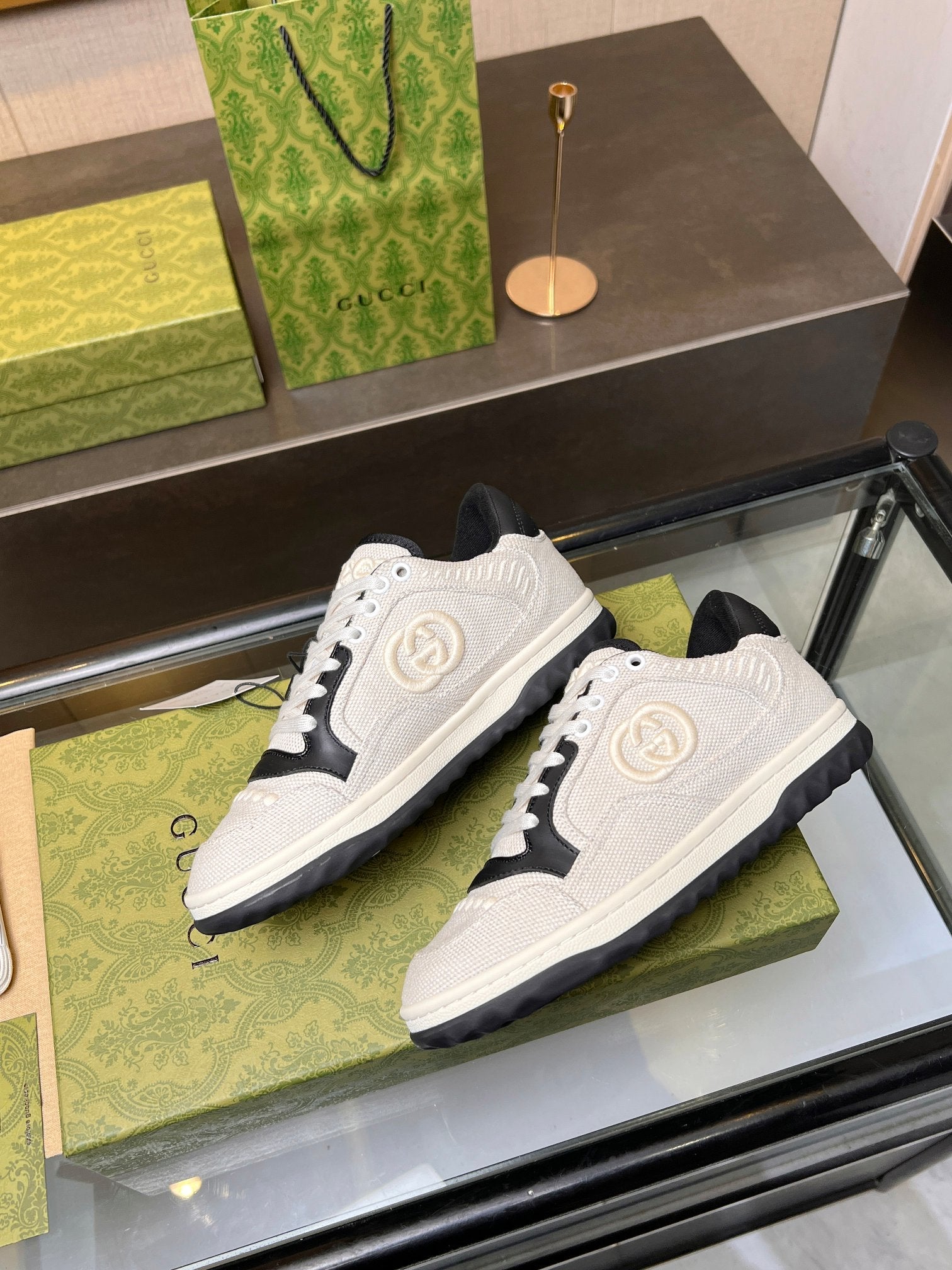 GUCCI MAC80 TRAINER CREAMY WHITE AND BLACK CALFSKIN
