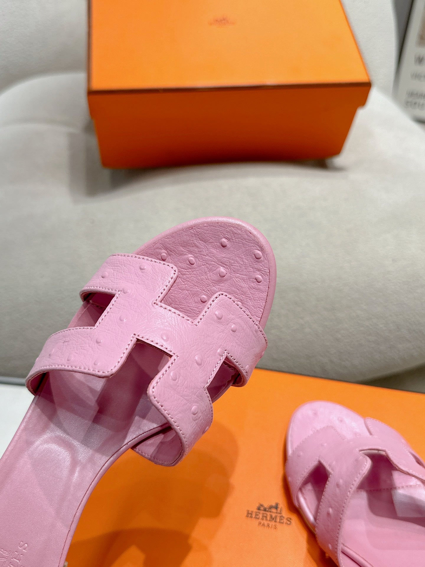 HERMES 0ASIS SANDAL LIGHT PINK CALFSKIN SPECIAL