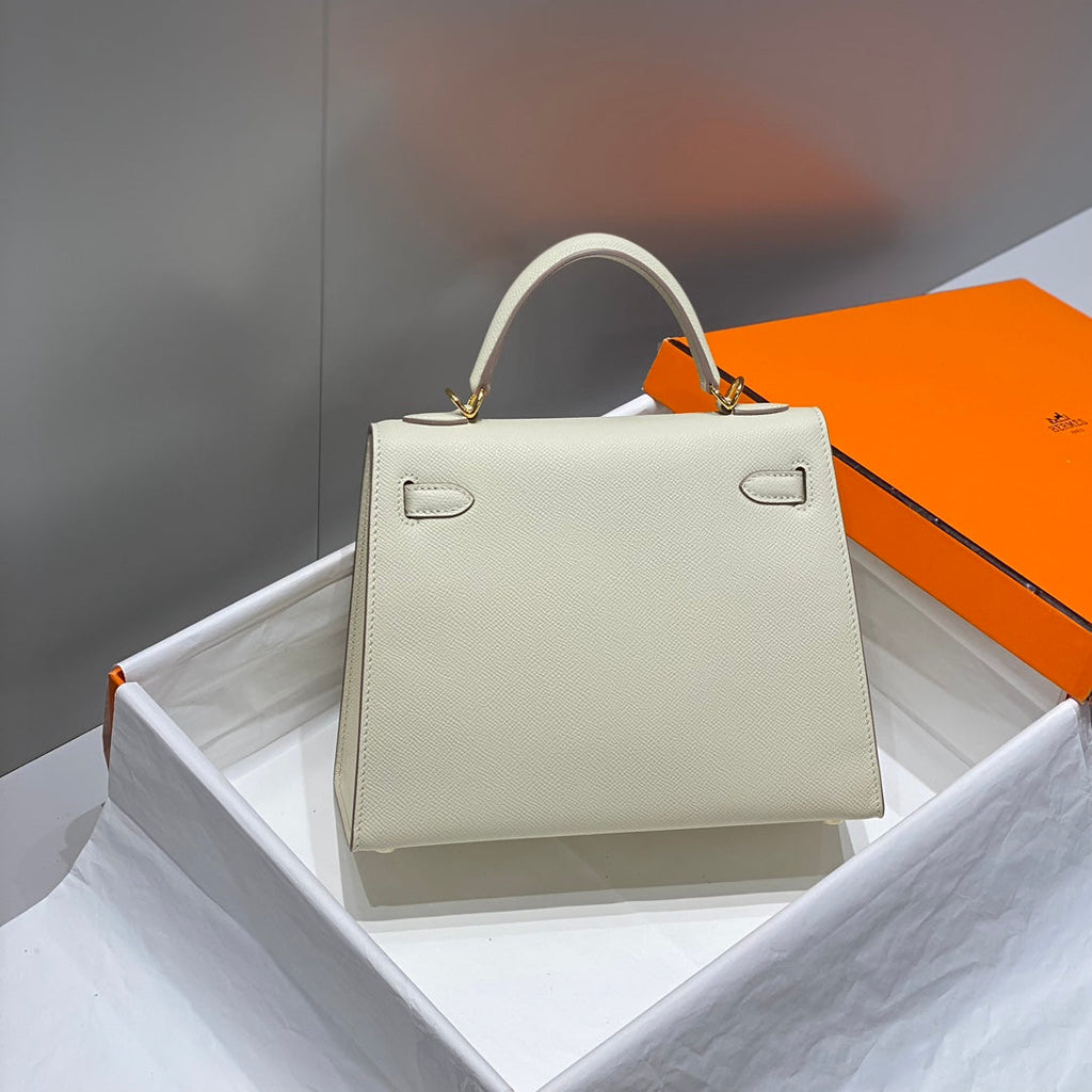 HERMES KELLY 25CM IN NATA EPSOM CALFSKIN GOLD HARDWARE