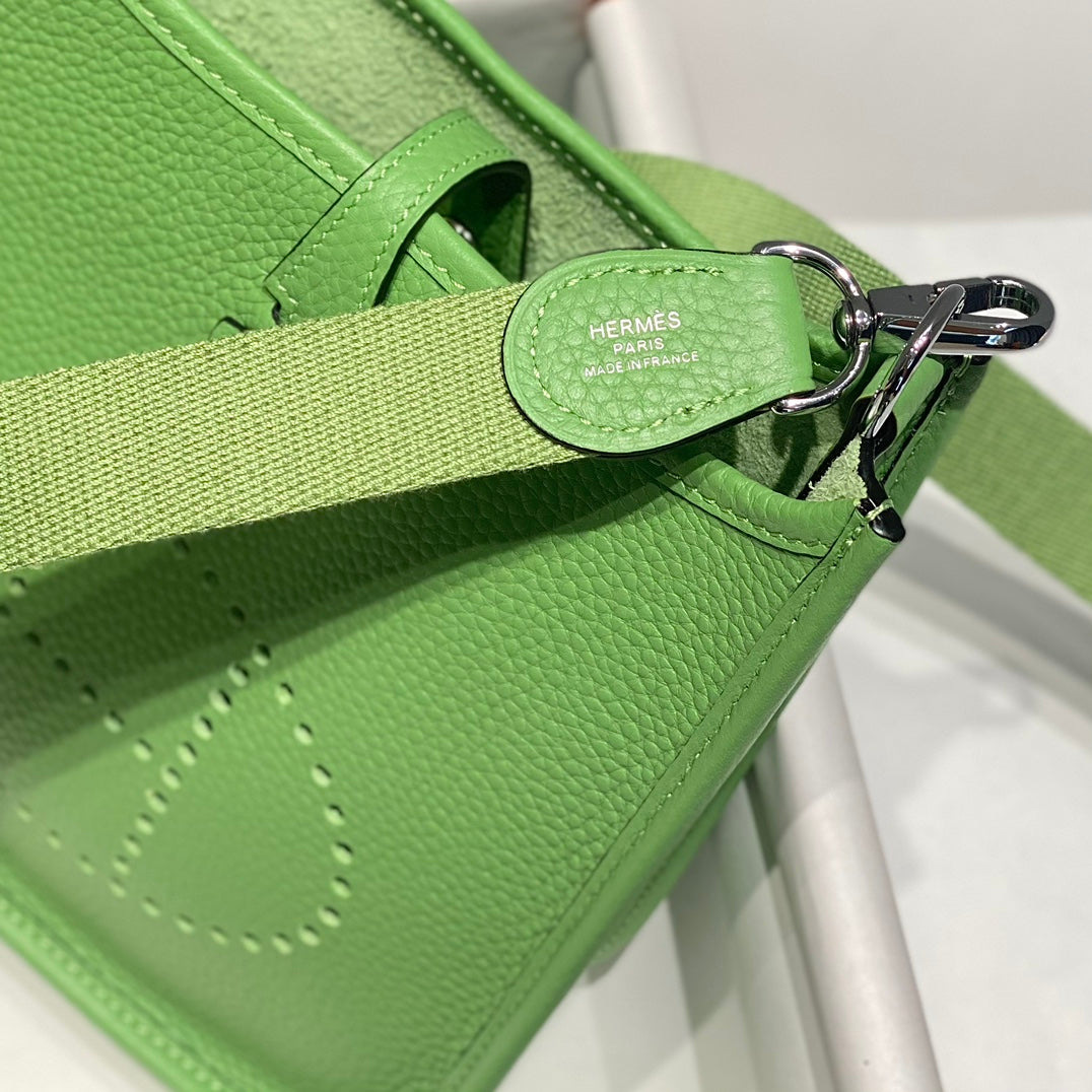 HERMES MINI NEO 18 EVELYNE BAG IN LIGHT GREEN GRAINED CALFSKIN