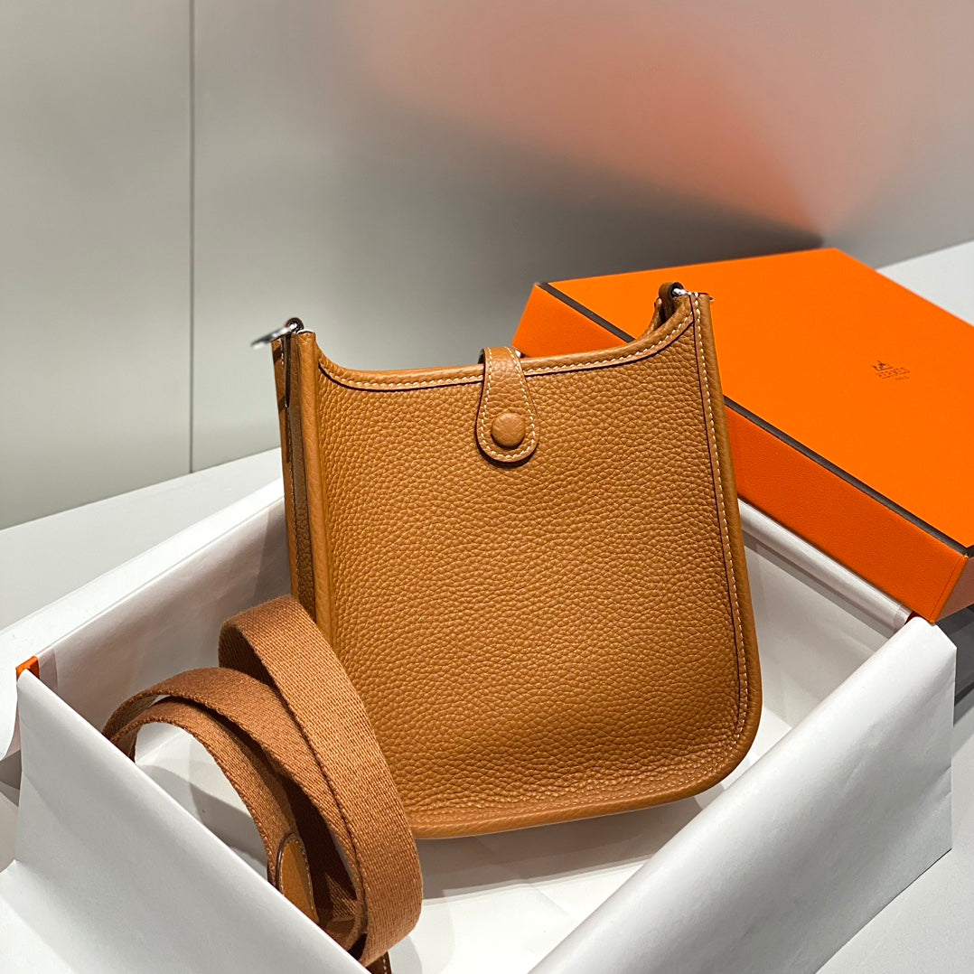 HERMES MINI NEO 18 EVELYNE BAG IN TAWNY BROWN GRAINED CALFSKIN
