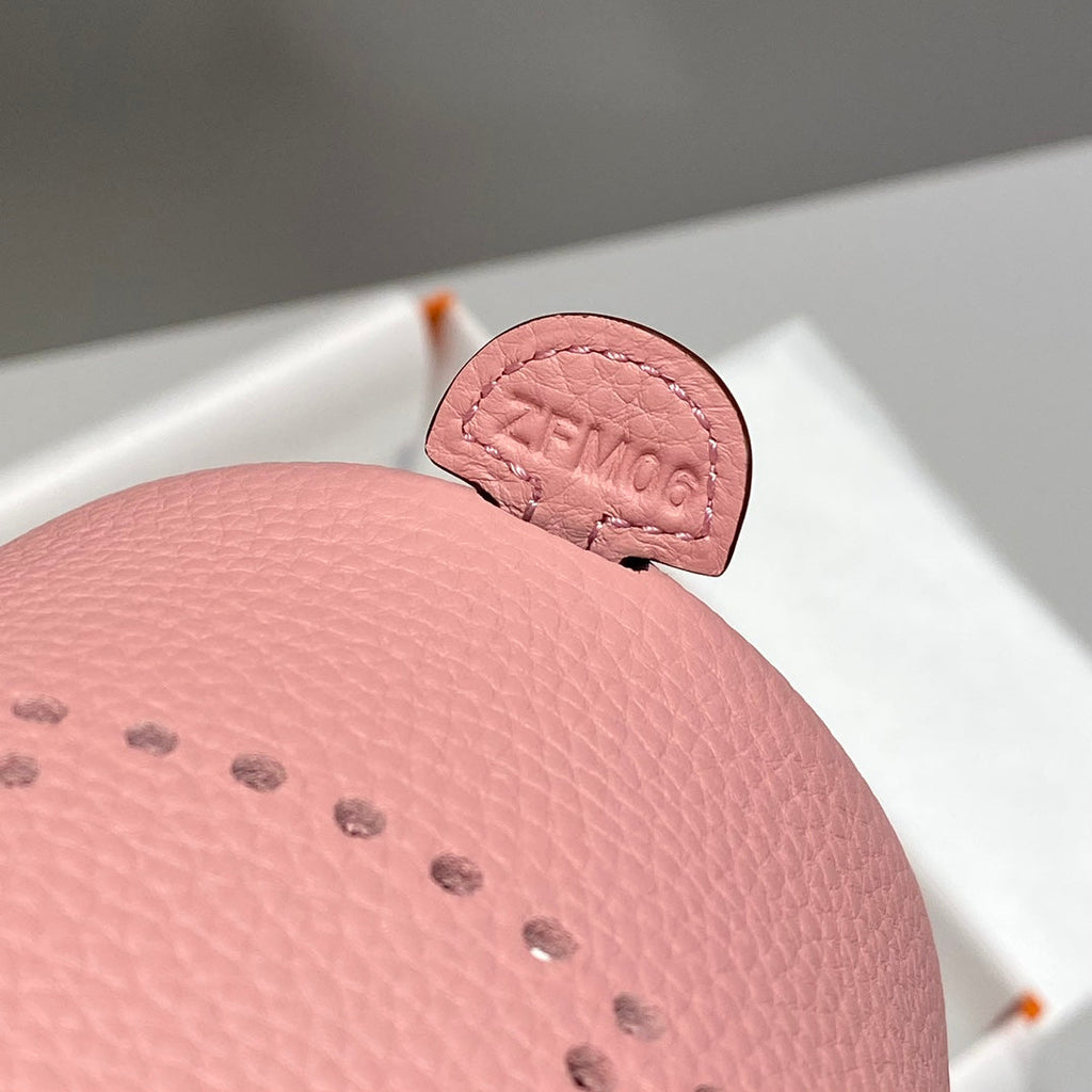 HERMES MINI NEO 18 EVELYNE BAG IN BABY PINK GRAINED CALFSKIN