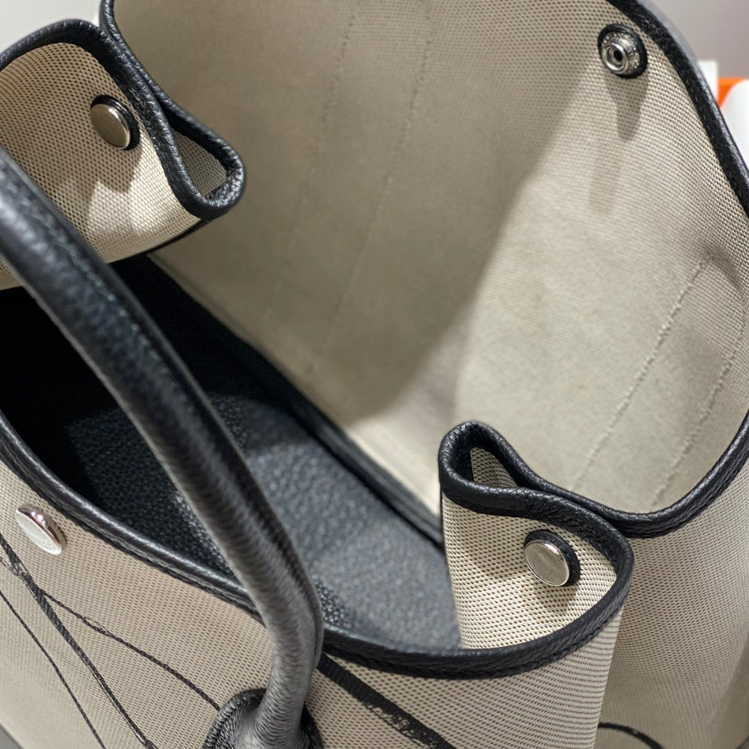 HERMES GARDEN PARTY 36 IN BEIGE AND BLACK TOILE H CANVAS BLACK CALFSKIN HORSE TACK SKETCH PRINT