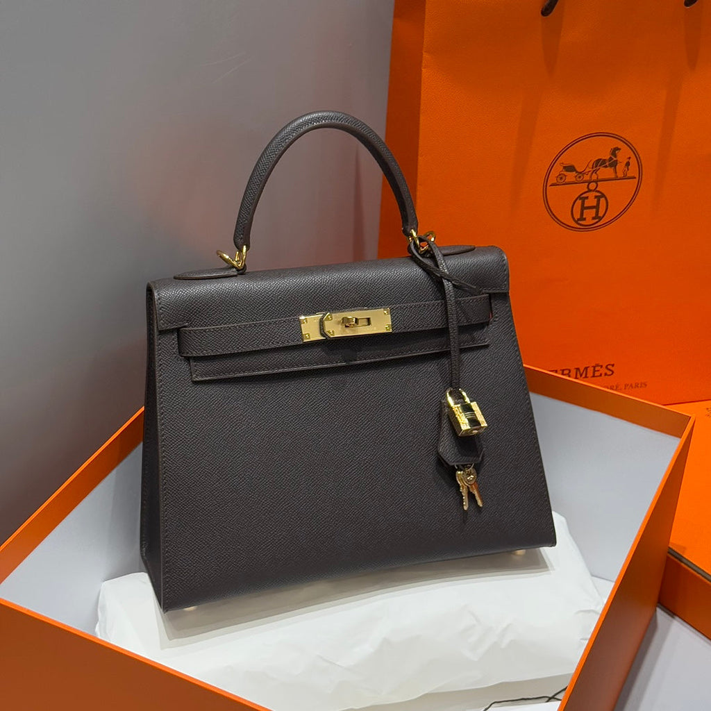 HERMES KELLY 28CM IN EBENE EPSOM CALFSKIN GOLD HARDWARE