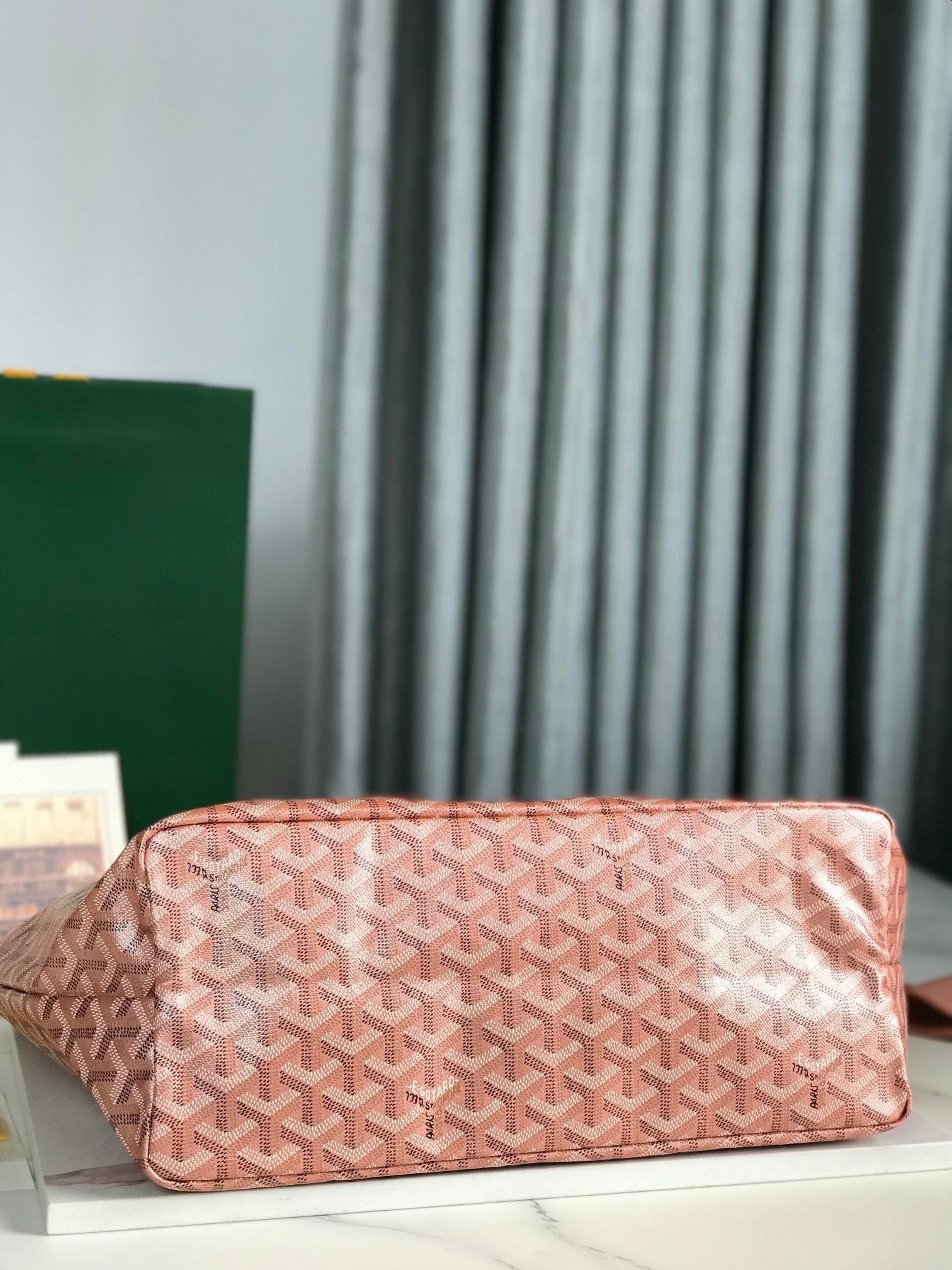 SAINT LOUIS PM 34 IN MANHATTAN PINK GOYARDINE CANVAS AND CALFSKIN