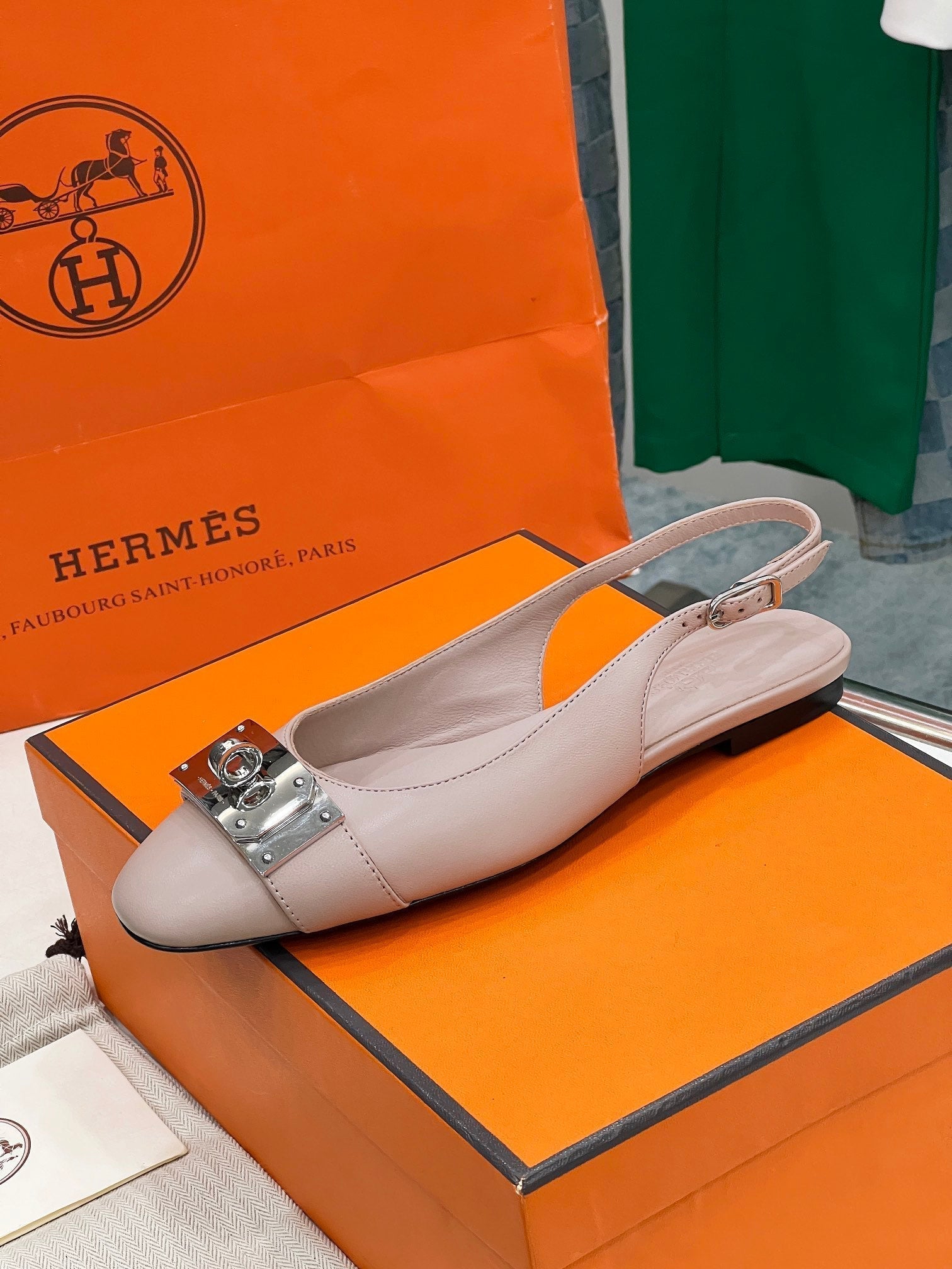HERMES INNOCENTE SLINGBACK LIGHT PINK CALKSIN