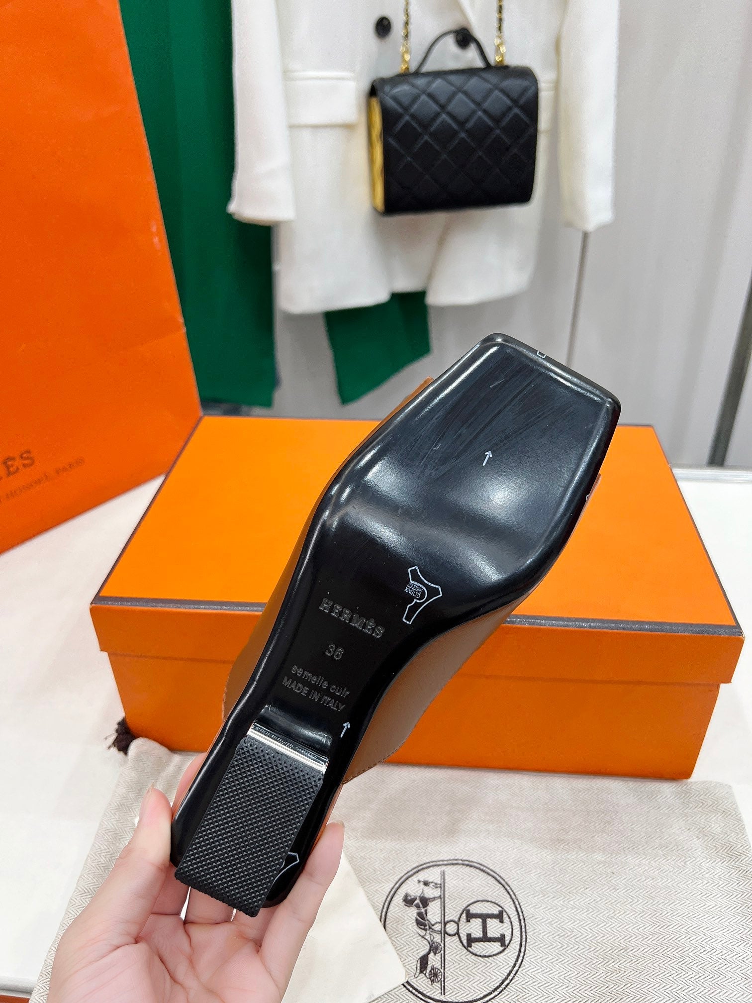 HERMES IDOLE SANDAL IN BRONZE BROWN CALFSKIN