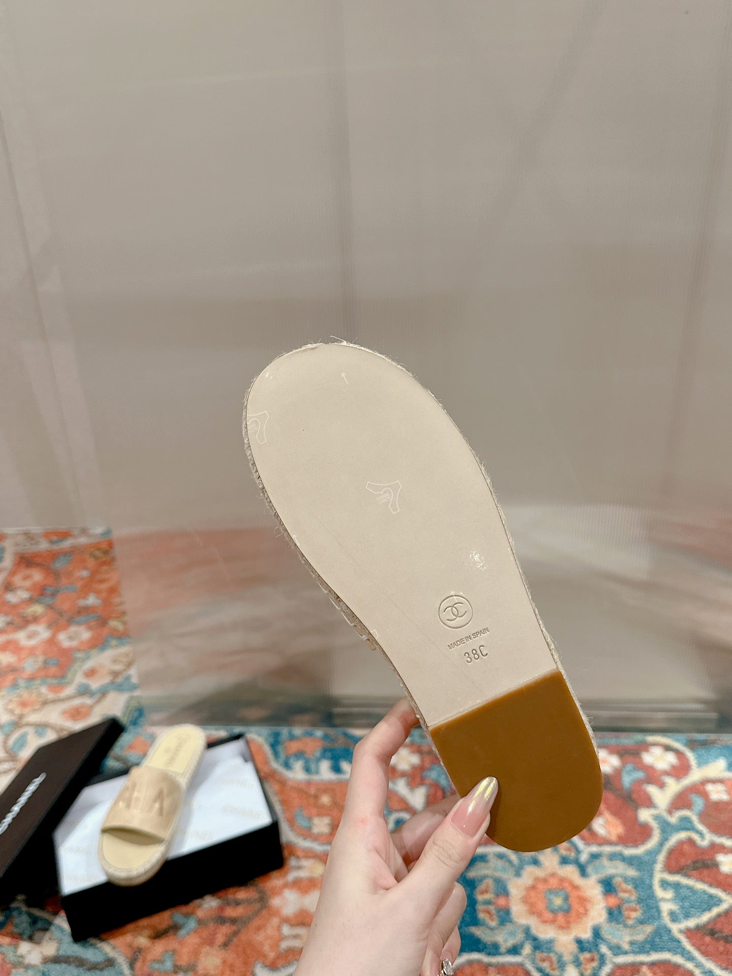 CHANEL FLAT SLIPPERS IN BEIGE LAMBSKIN MIX WOVEN