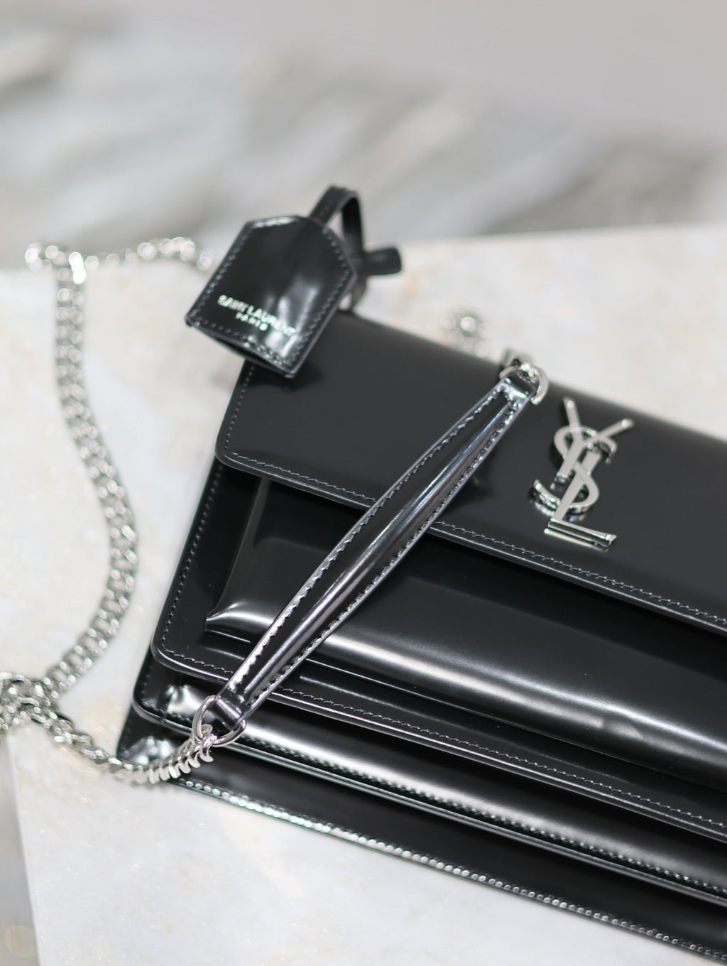 YSL 25S SUNSET MEDIUM 22 IN BLACK SHINY CALFSKIN SILVER HARDWRE