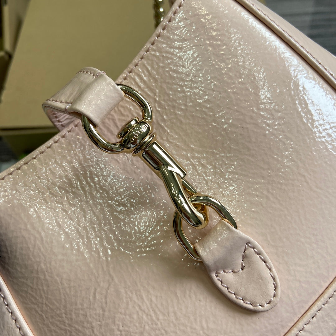 GUCCI JACKIE NOTTE MINI BAG 19 IN LIGHT PINK CRACKED LACQUER CALFSKIN GOLD HARDWARE