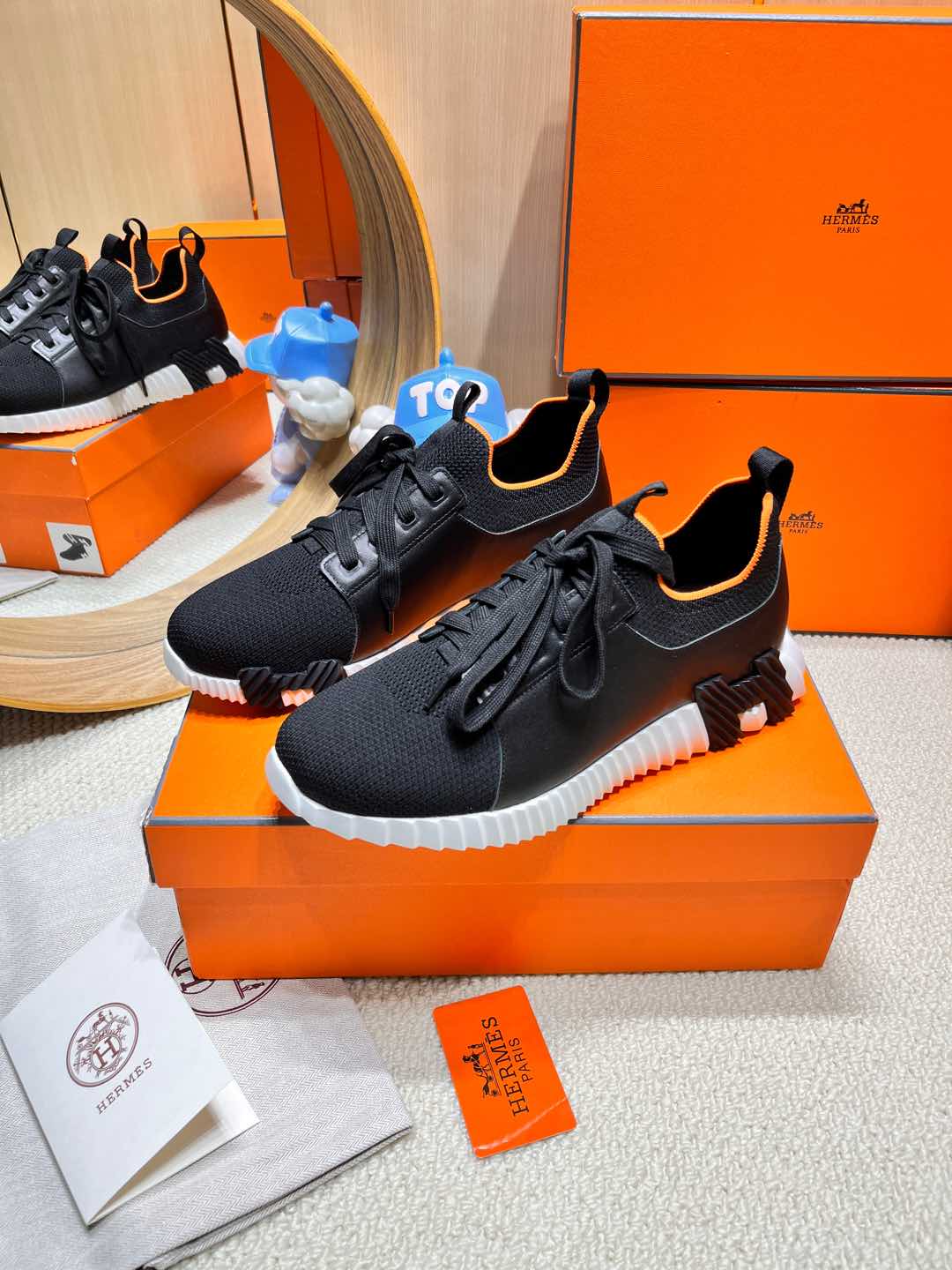 HERMES DEPART SLIP-ON SNEAKER IN BLACK MIX WHITE KNIT AND CALFSKIN