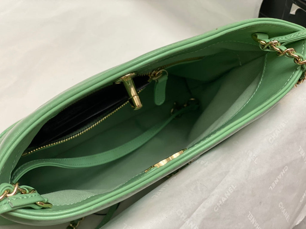 CHANEL MINI 23 SHOPPING BAG IN GREEN MINT CALFSKIN