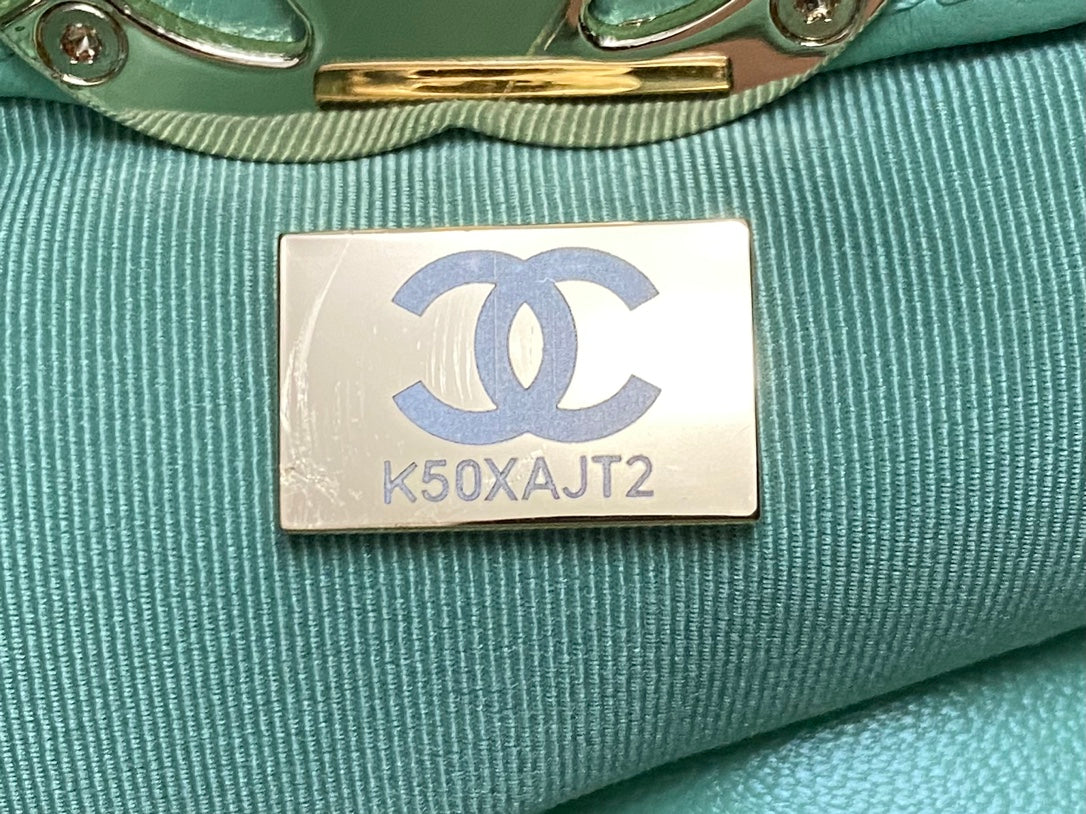 CHANEL MINI 23 SHOPPING BAG IN GREEN MINT CALFSKIN