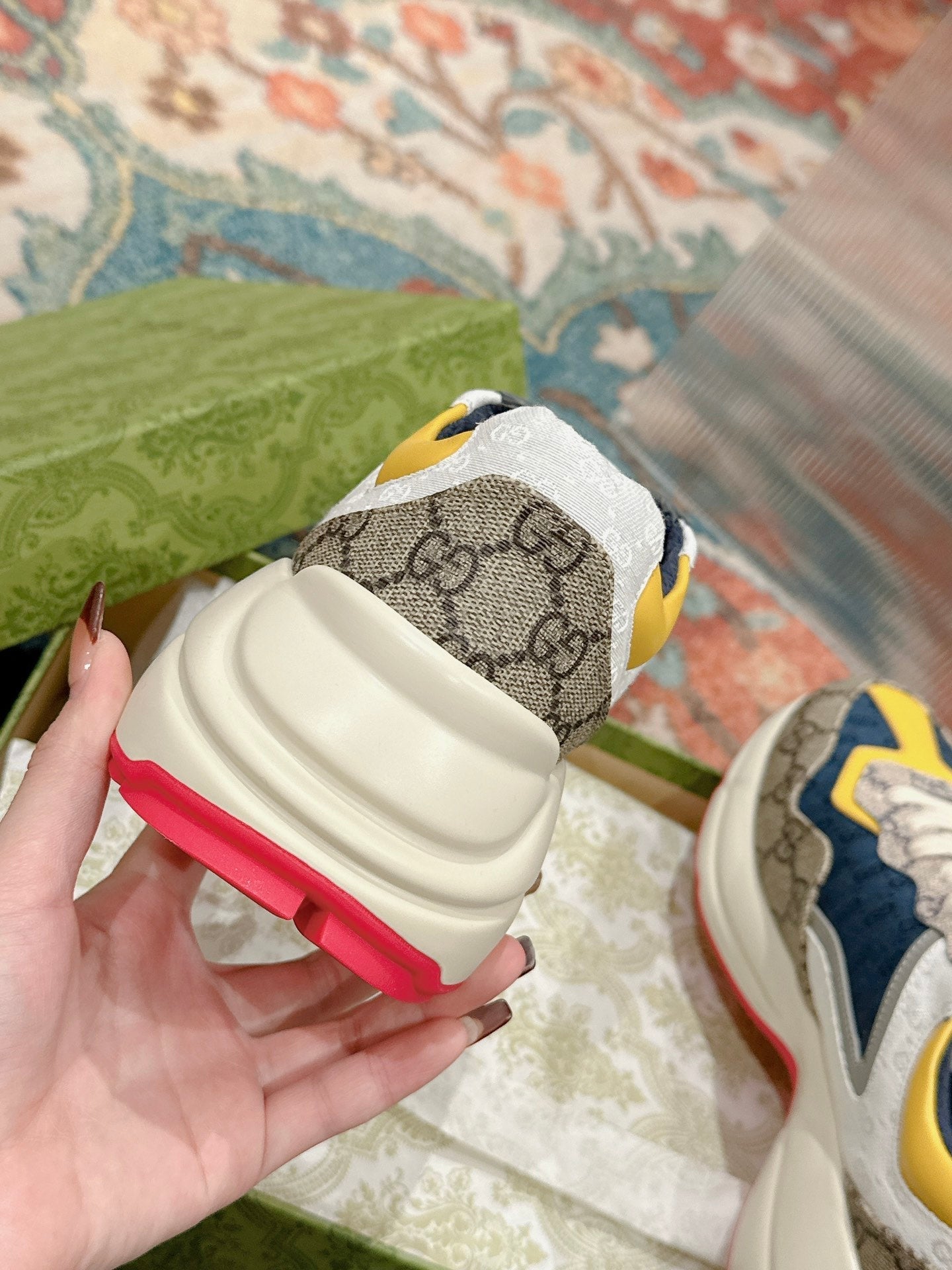 GUCCI RHYTON TRAINER LIGHT BROWN AND LEMON CALFSKIN