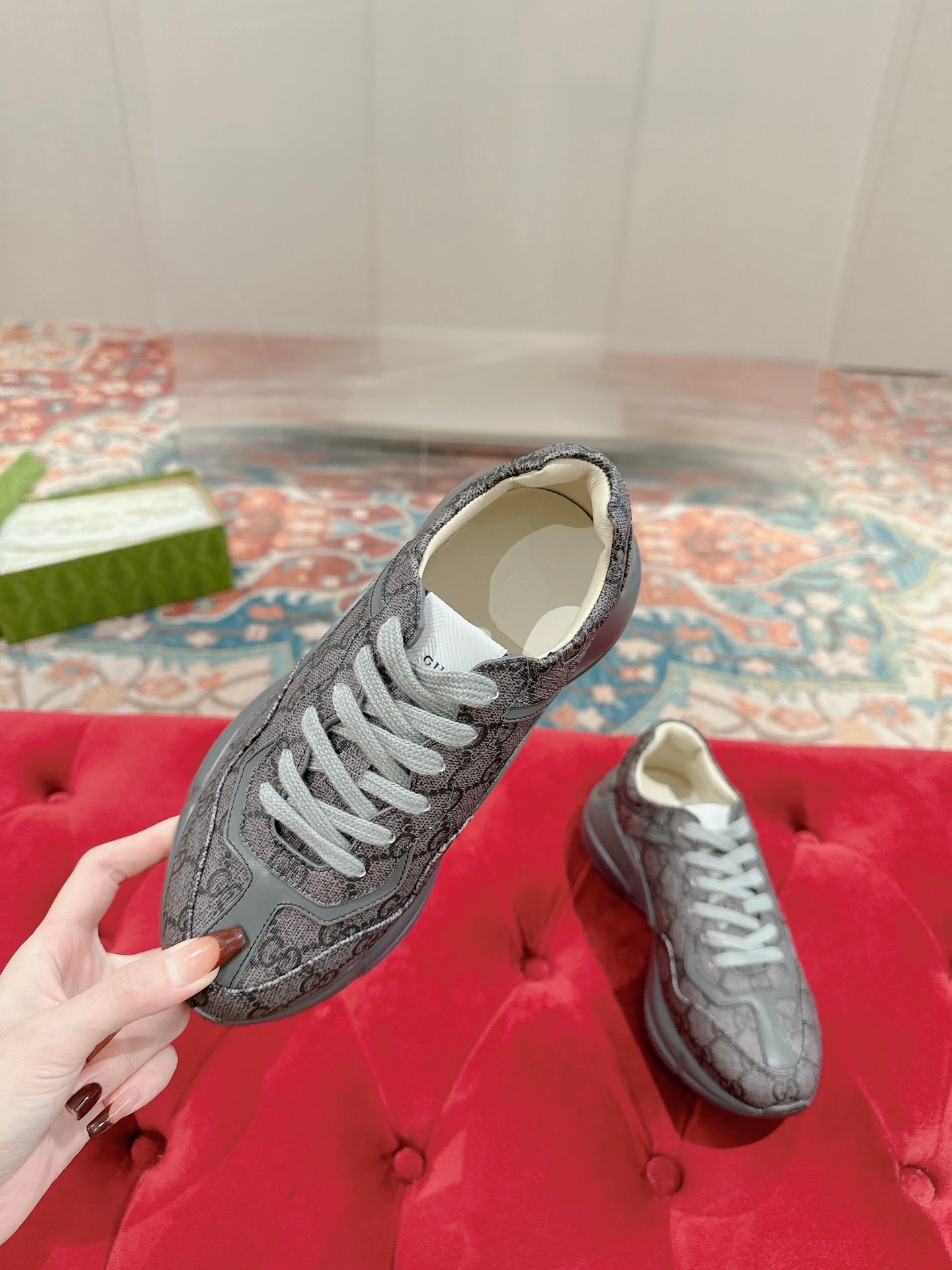 GUCCI RHYTON TRAINER GRAY CALFSKIN