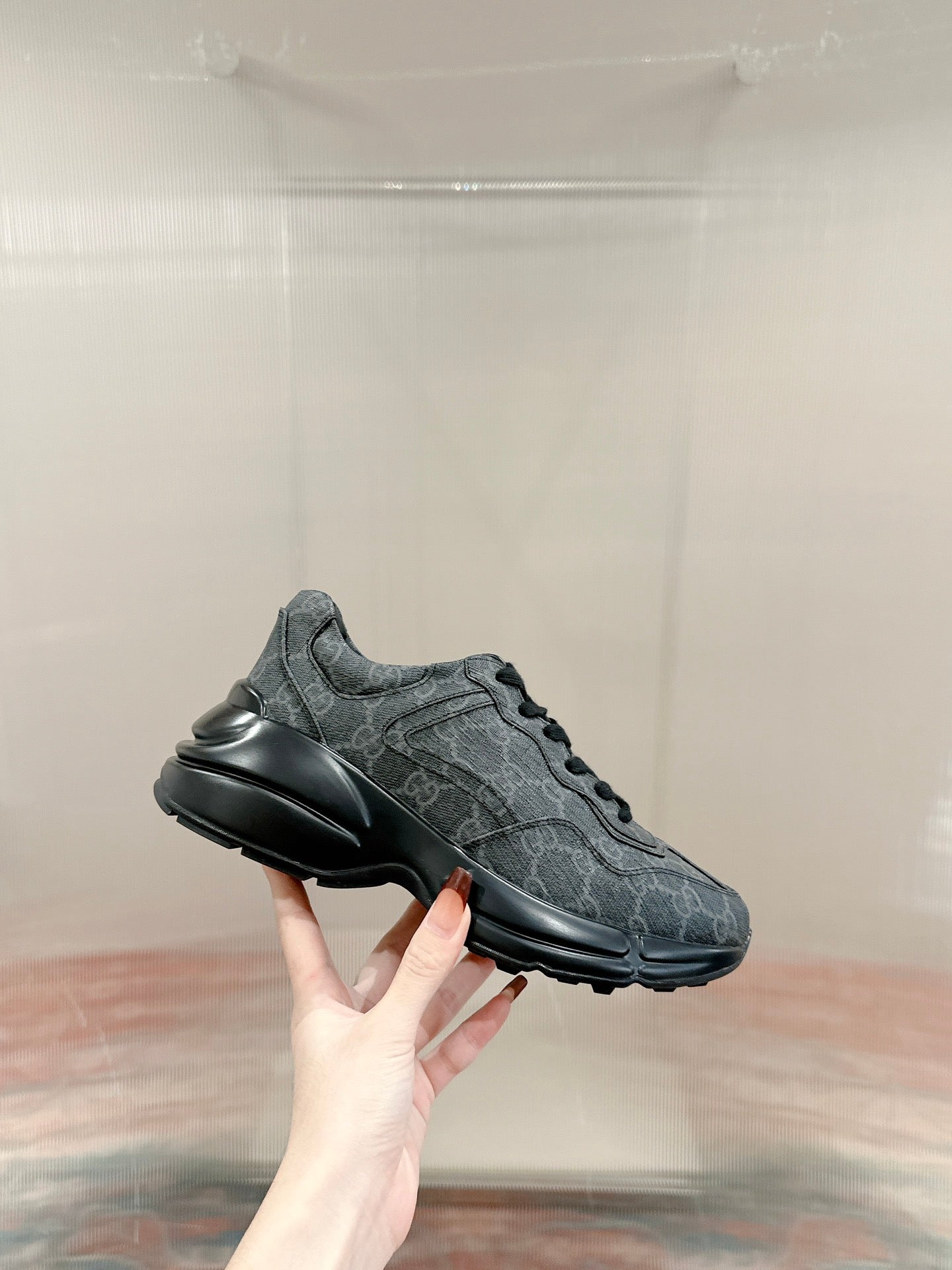 GUCCI RHYTON TRAINER CHARCOAL CALFSKIN