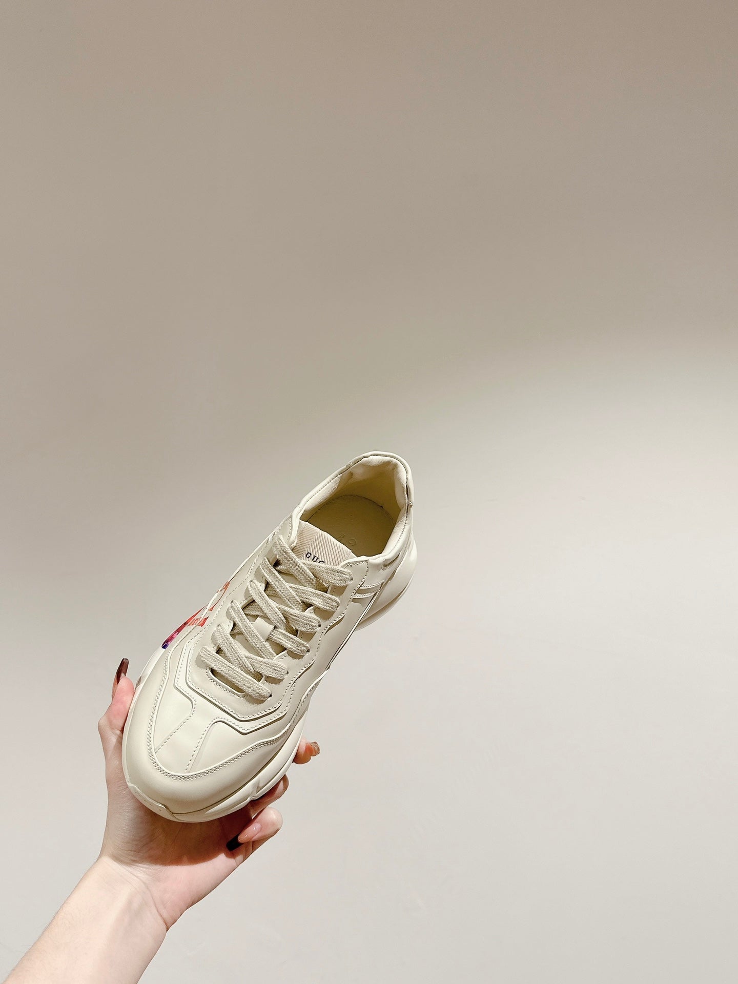 GUCCI RHYTON TRAINER WHITE CALFSKIN WITH MULTI PATTERNS