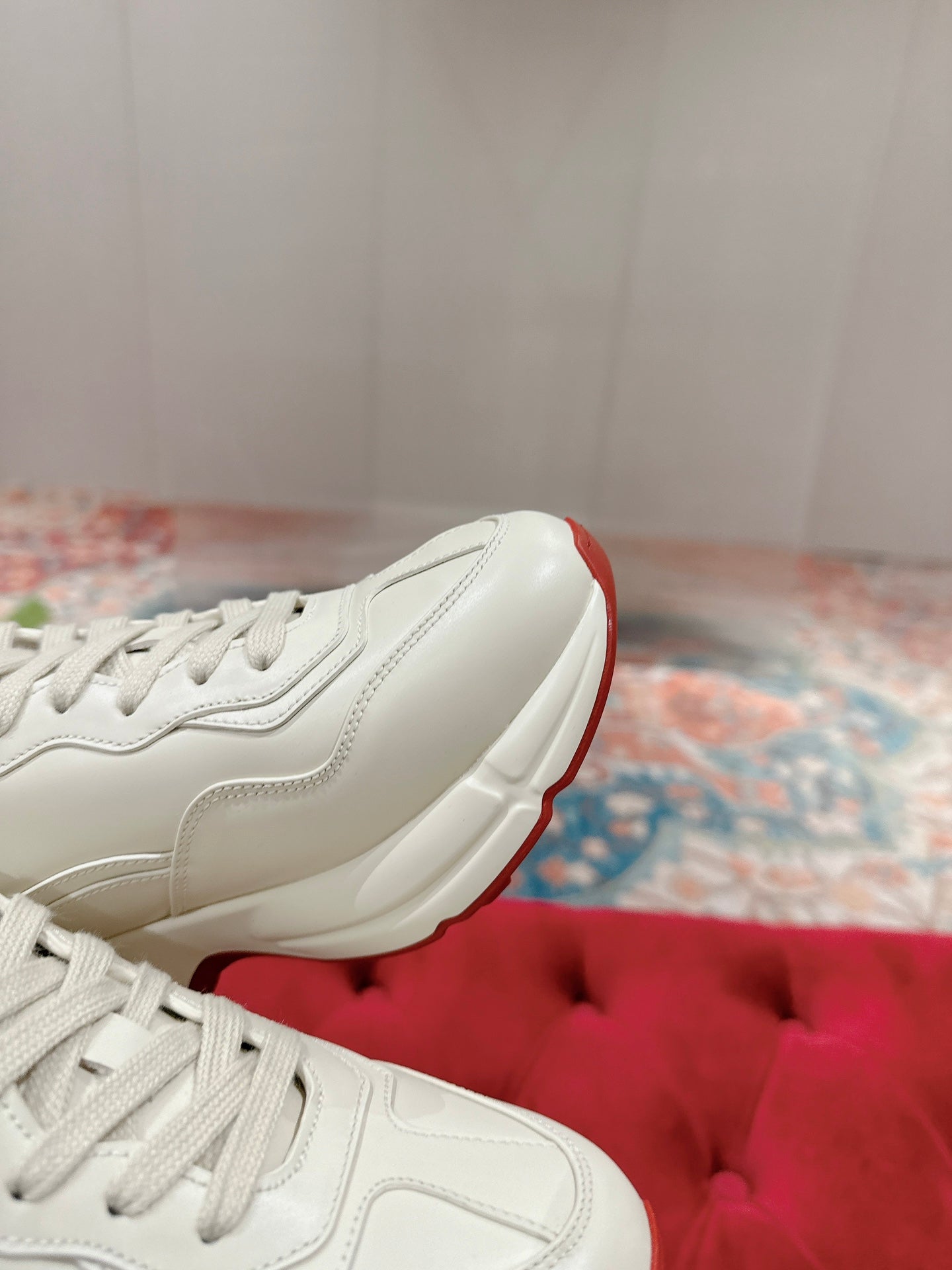 GUCCI RHYTON TRAINER WHITE CALFSKIN WITH DOREMON MOTIF
