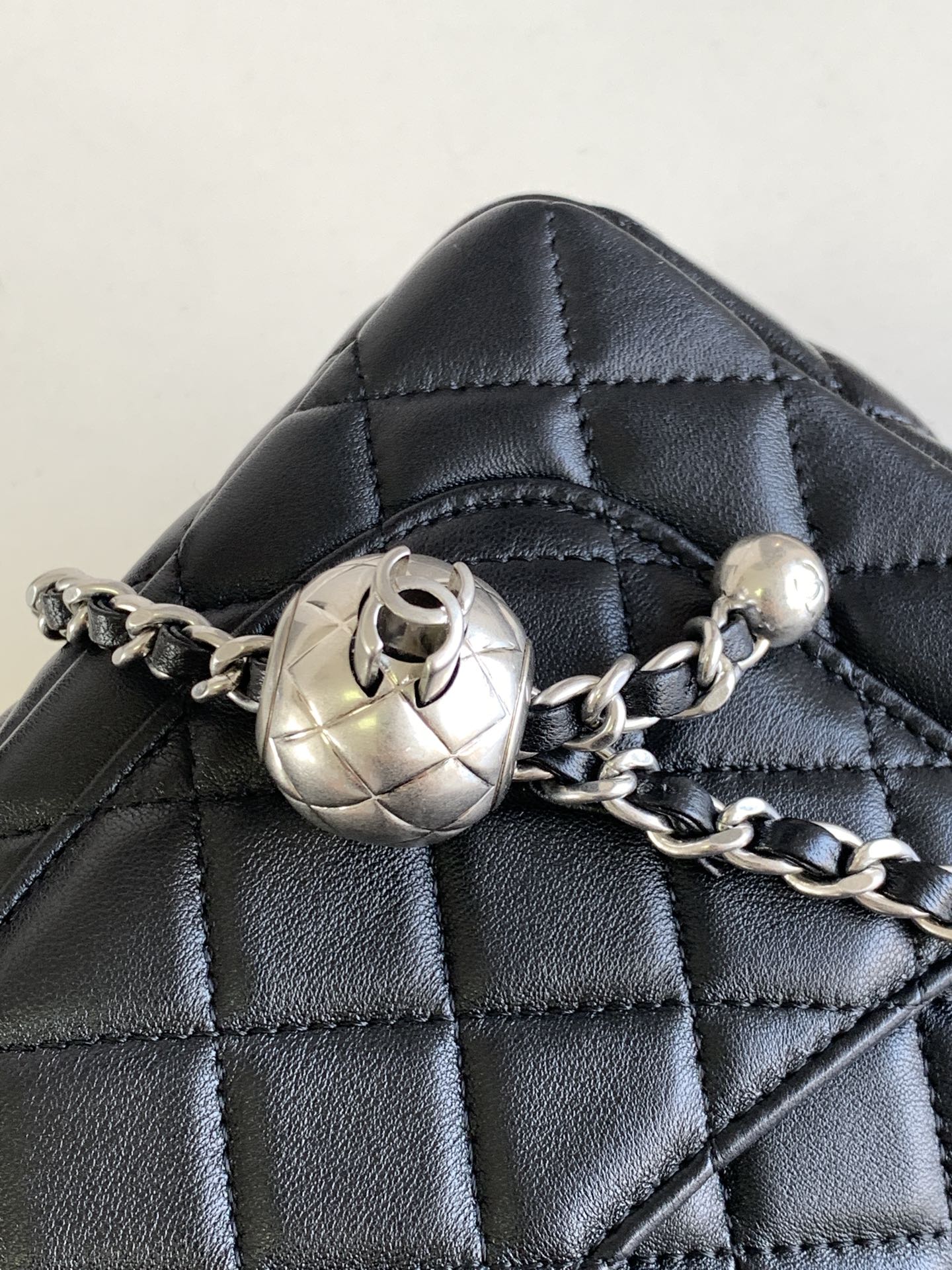 CHANEL SMALL 20 FLAP BAG IN BLACK CALFSKIN