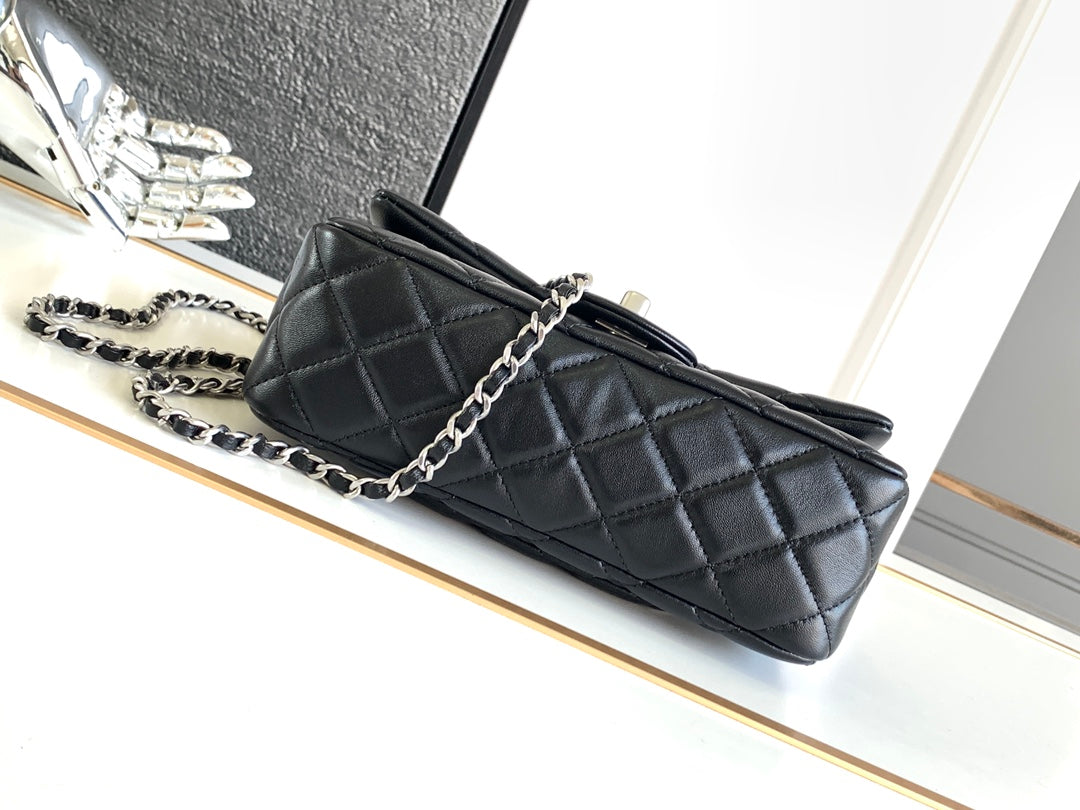 CHANEL SMALL 20 FLAP BAG IN BLACK CALFSKIN