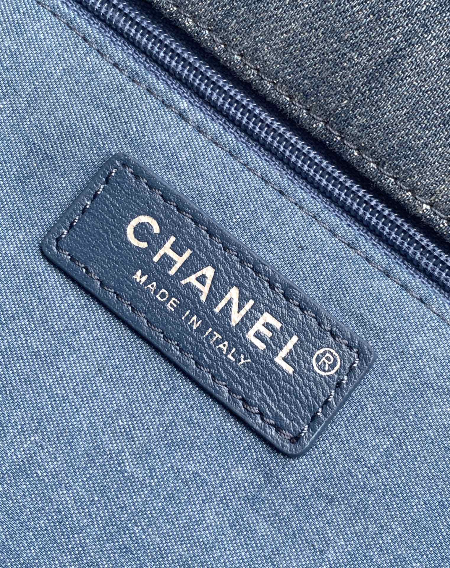 CHANEL MINI 25 CLASSIC BAG IN BLUE COBALT DENIM
